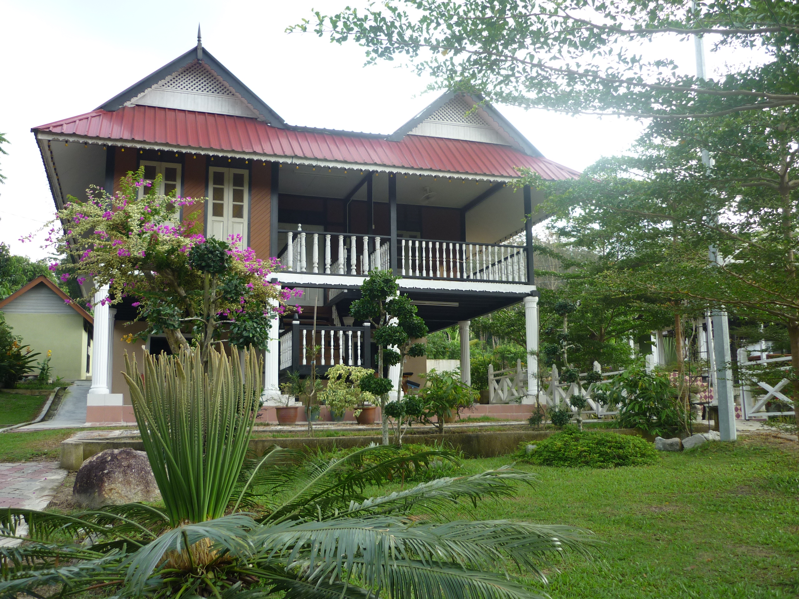 Banglo Fucida 14pax Merasai Suasana Ala Kampung Houses For Rent In Seri Menanti Negeri Sembilan Malaysia