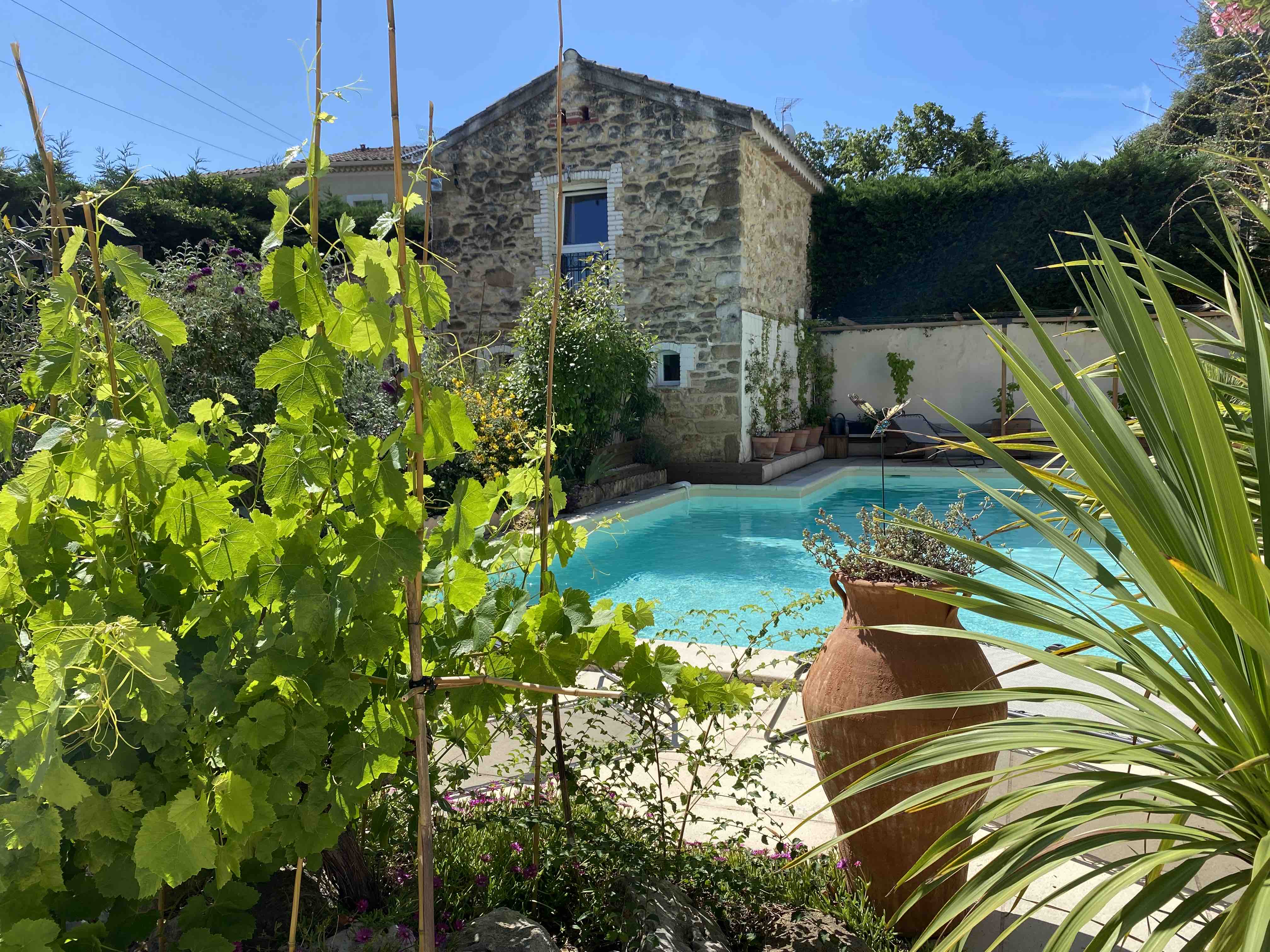 La Villetta, Provencal Guest House 
- Pool