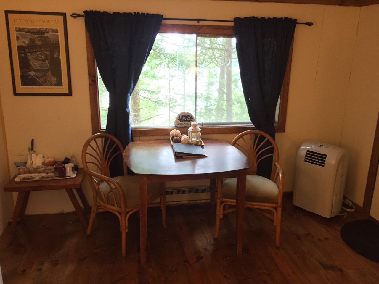 Glenn Burney Lodge Lake View Cabin 2 Cabins for Rent in Parry Sound