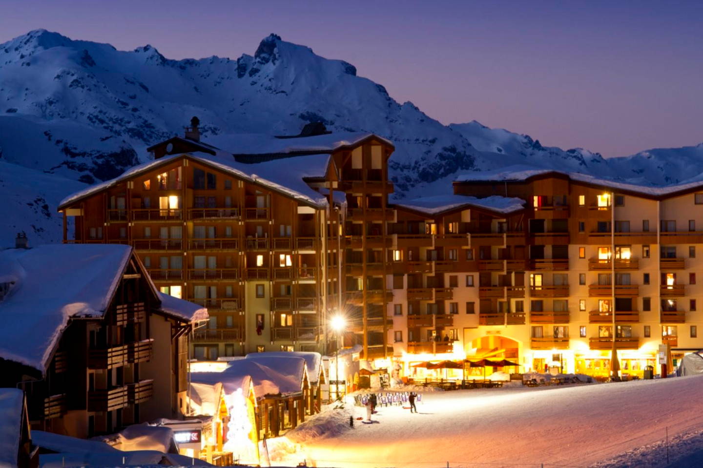 Les Menuires 3 Vallées Vue sur les pistes Appartements à louer à SaintMartindeBelleville