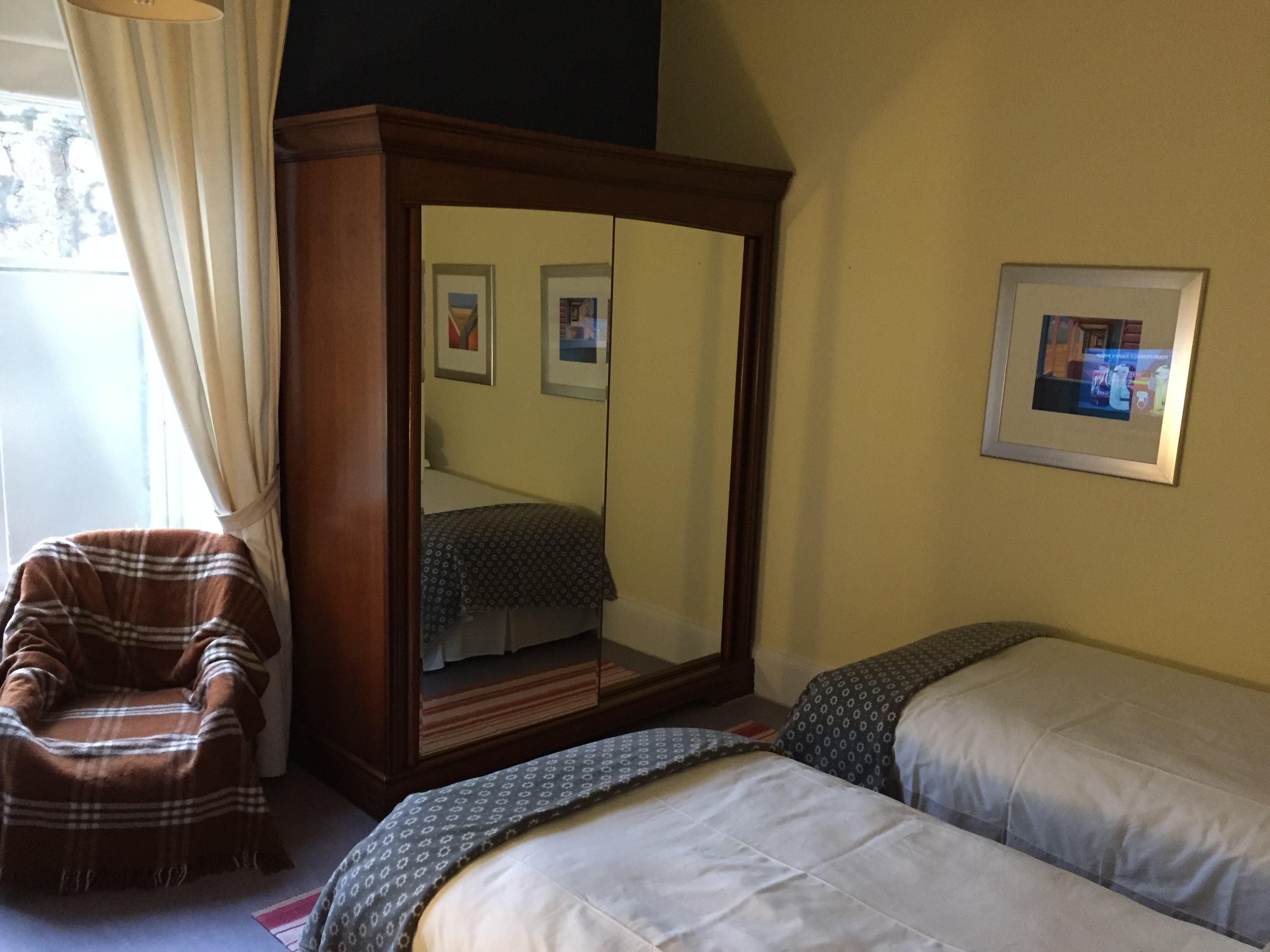 Large luxury four bedroom apartment Apartments for Rent in