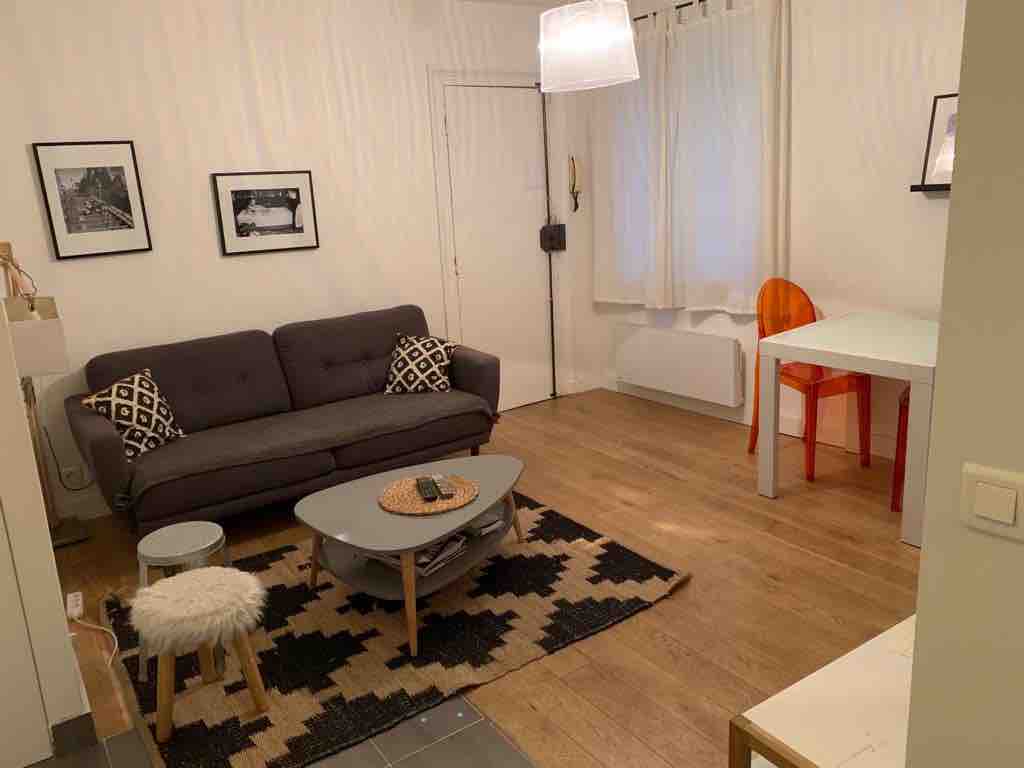 2 CHARMING BEDROOMS IN THE HEART OF PARIS