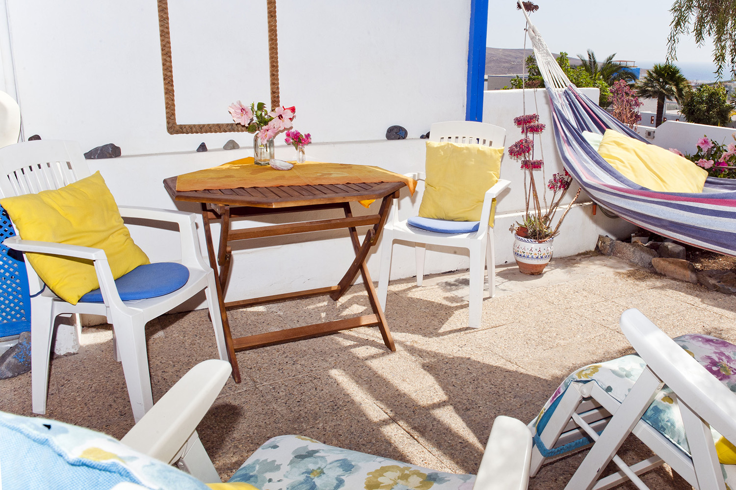Estrella - home office with sea view