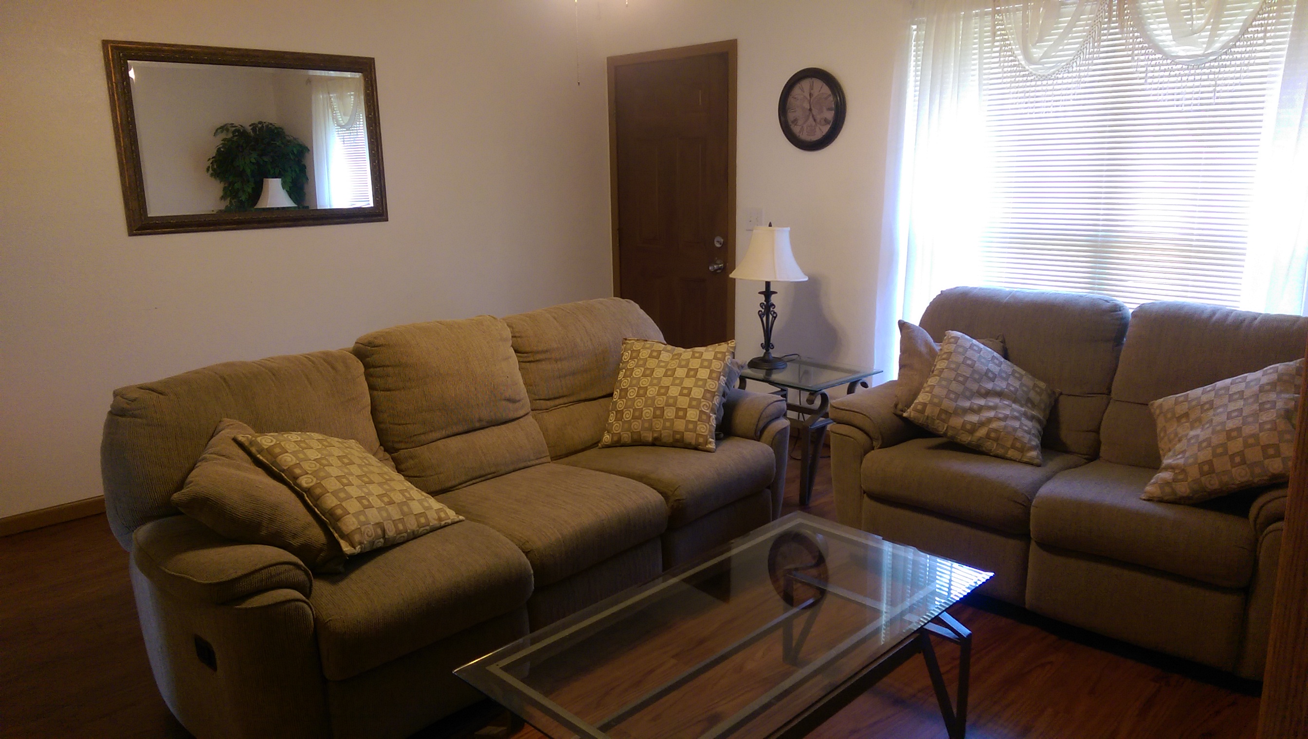 Two bedroom duplex with fenced yard Houses for Rent in Belleville