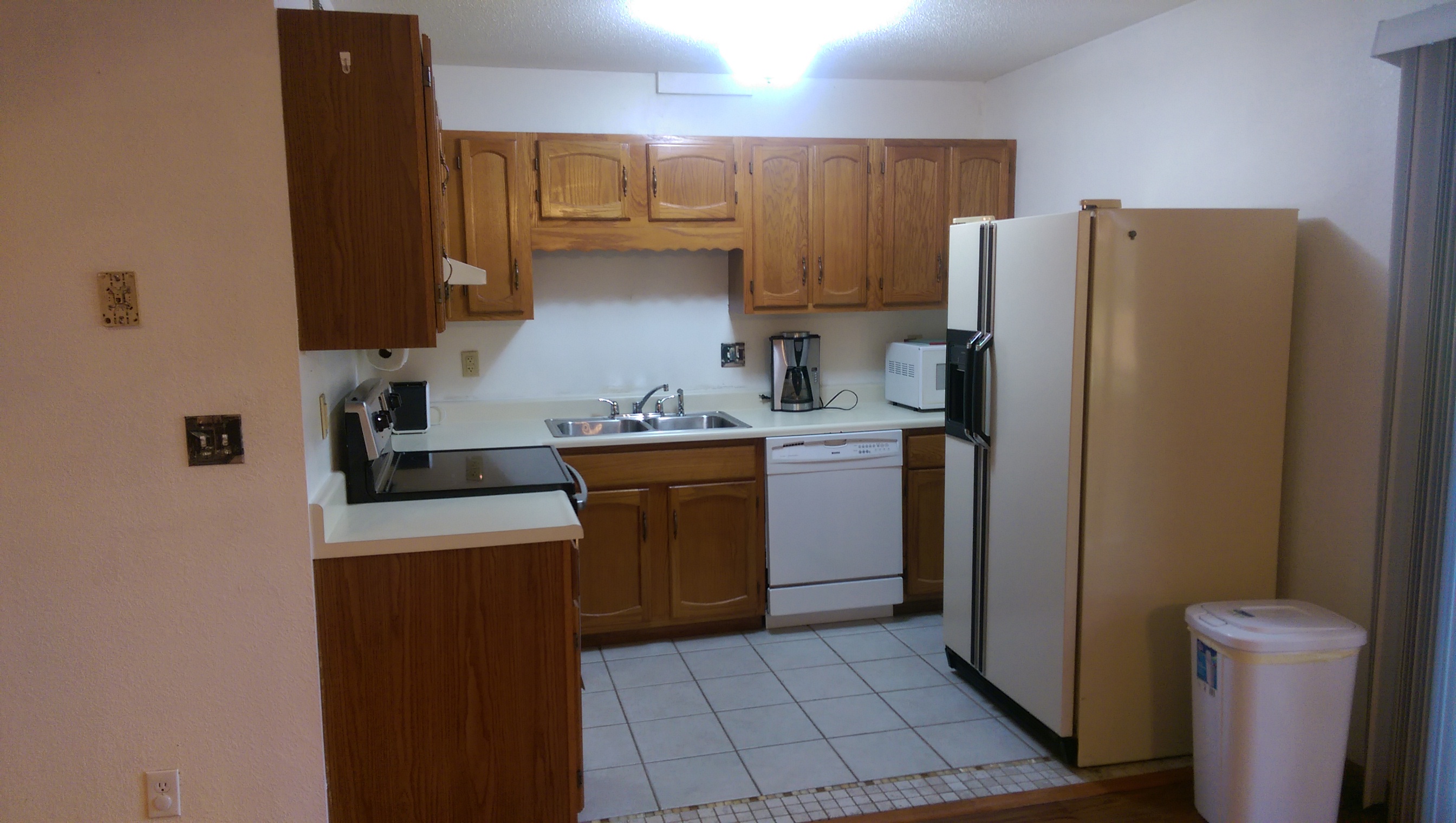 Two bedroom duplex with fenced yard Houses for Rent in Belleville