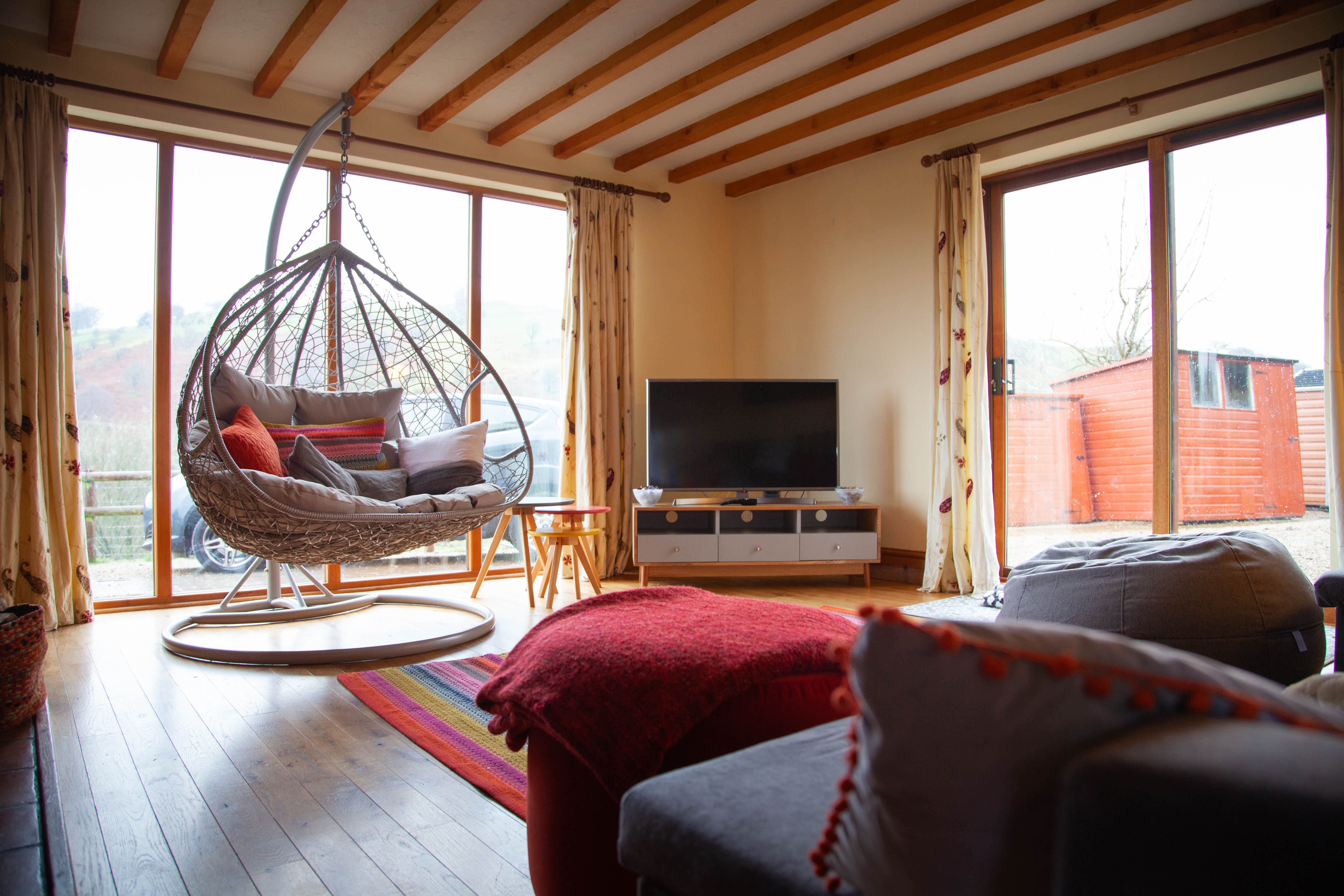 Spacious Welsh barn conversion with stunning views