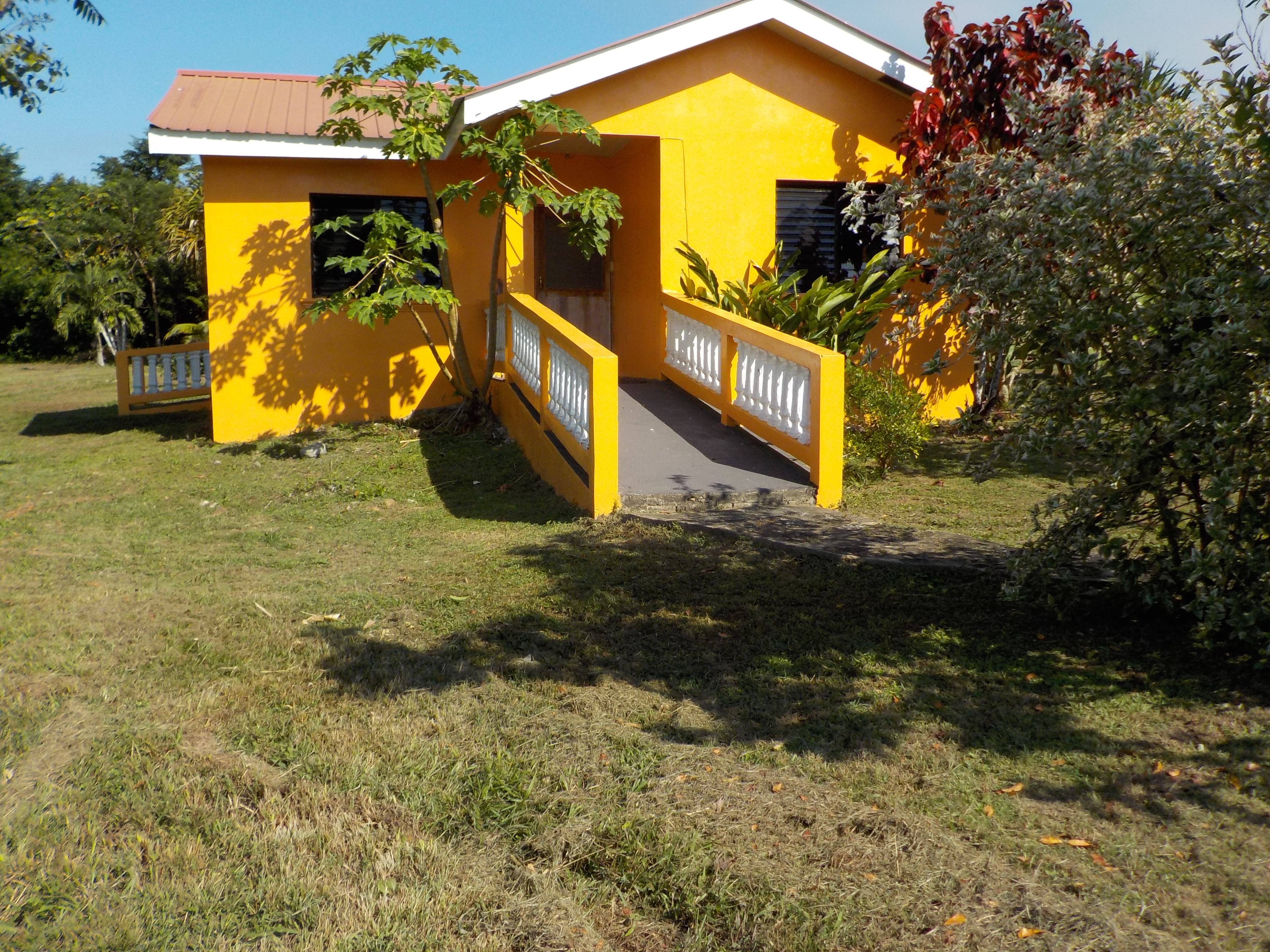 WHOLE HOUSE Secluded Hideaway in Cayo, Belize