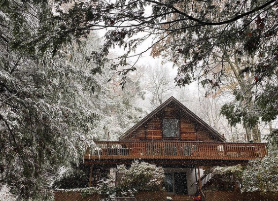 Architect's A-Frame w/ Salt Water Hot Tub & Hiking
