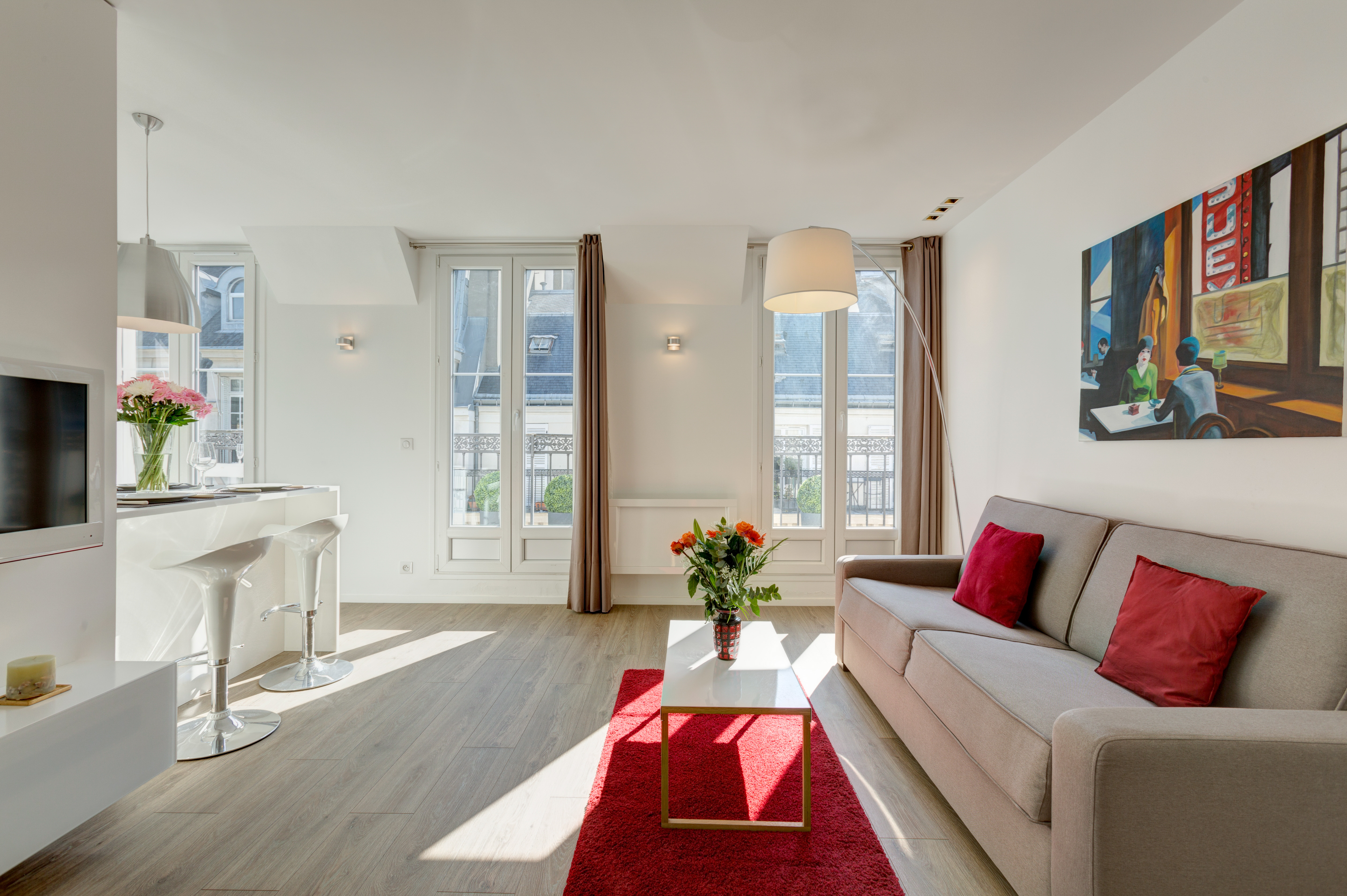CHAMPS ELYSEES APARTMENT