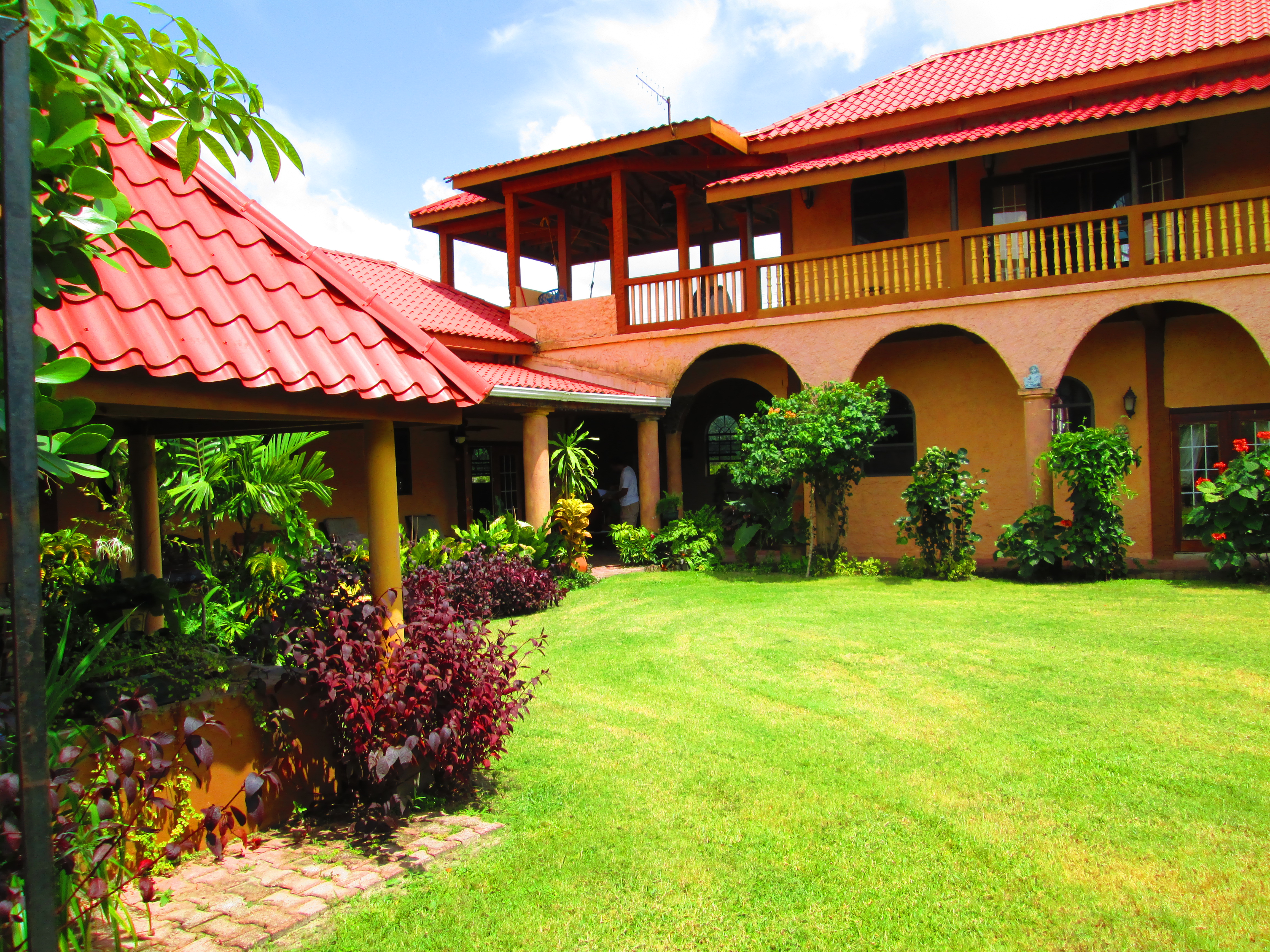 Beck's Bed & Breakfast Family Room in Belize Mainland, Belize