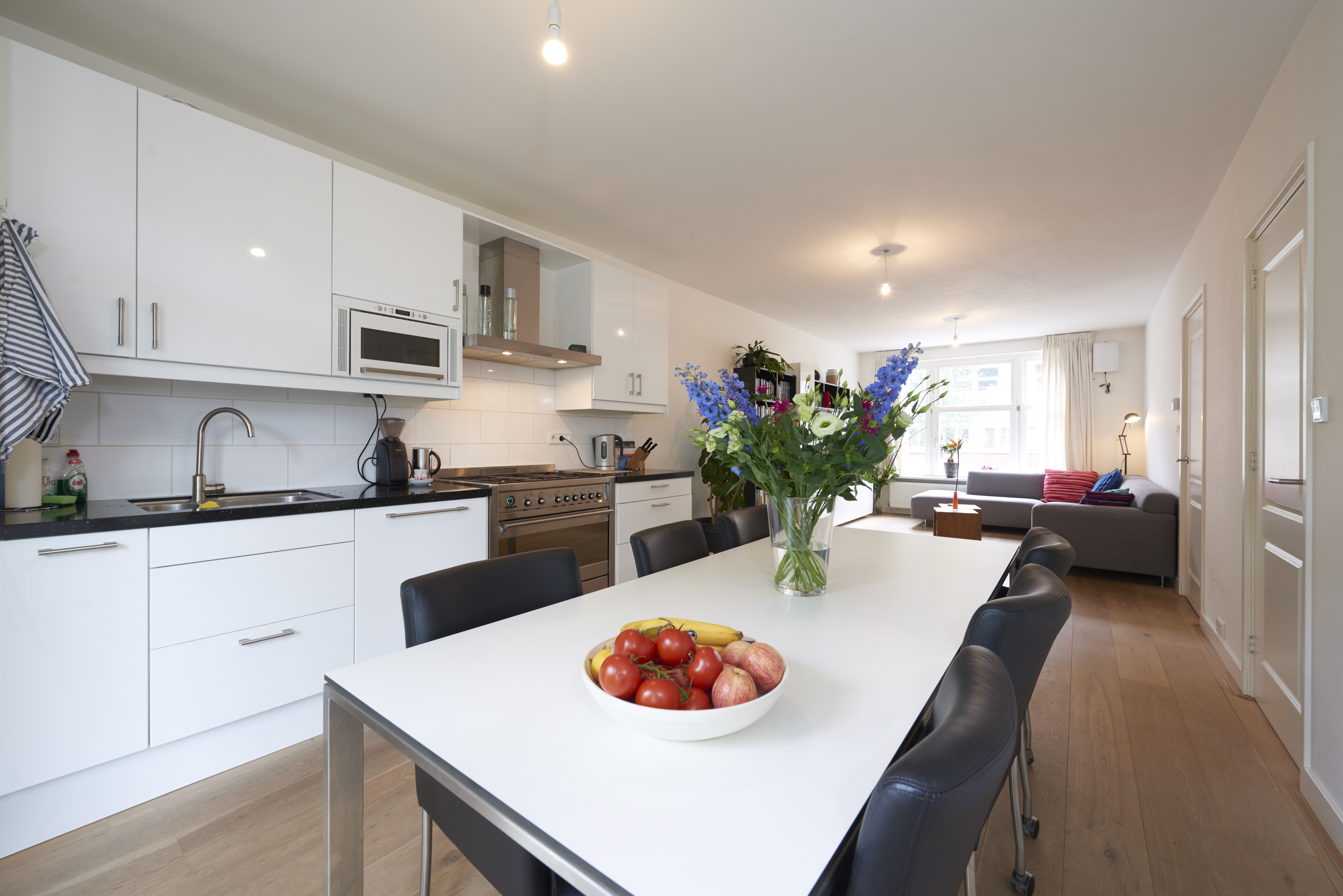 Luxurious apartment for 4 & stunning view balcony — Amsterdam stay