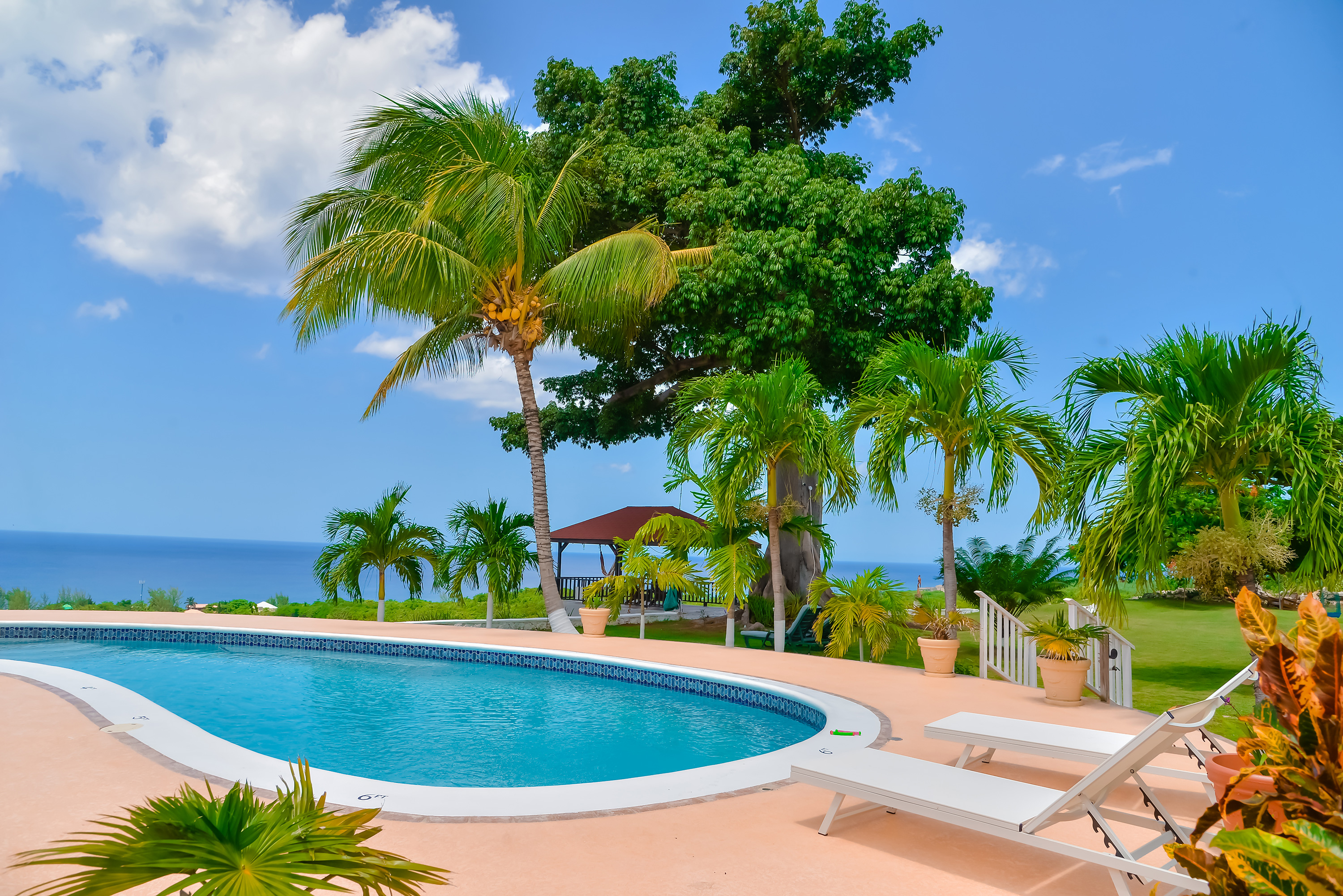 Coolbreeze Negril Villa 180 View of Caribbean Sea!