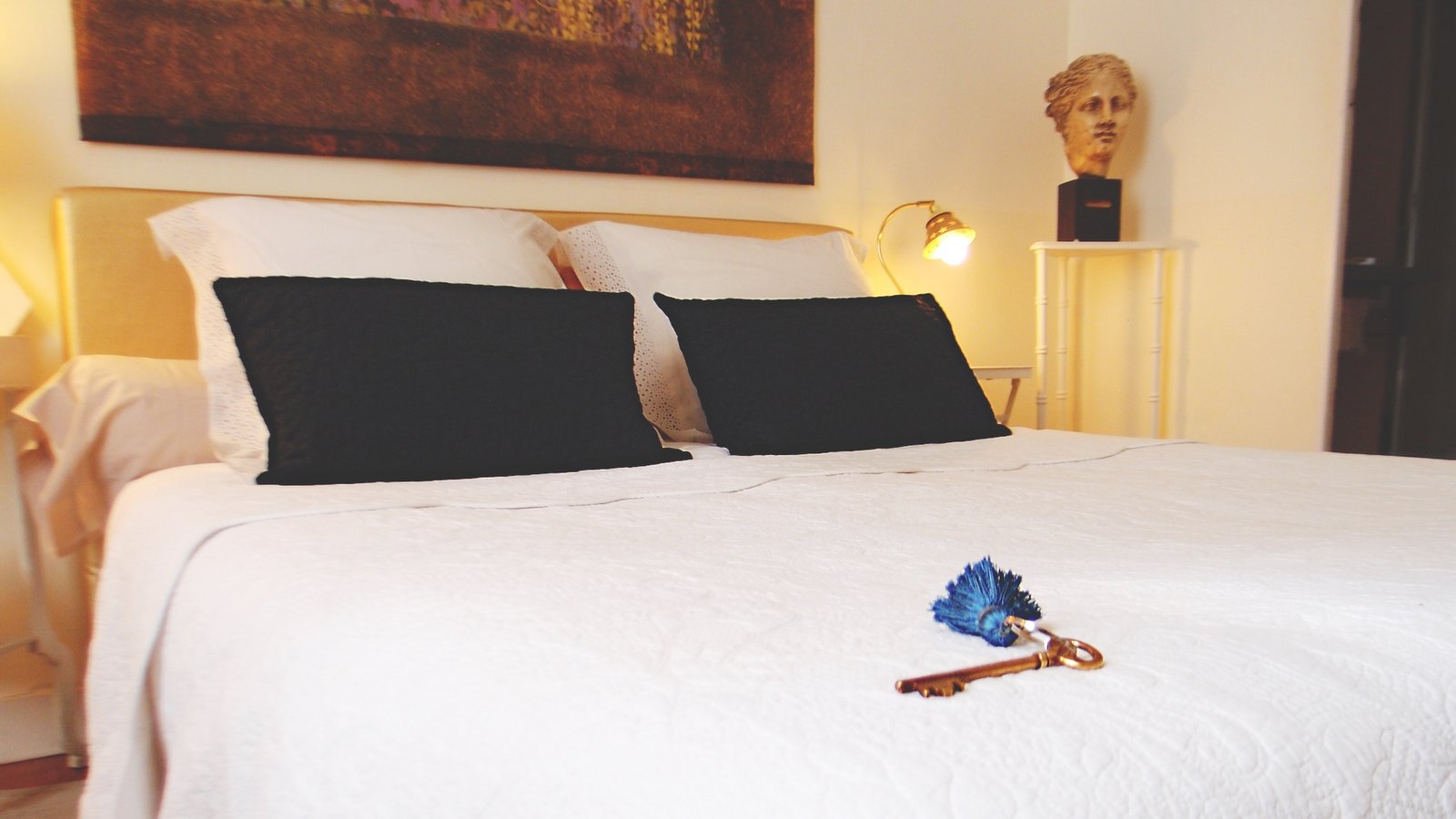 Blue Lodge B&B | protected area | 330630003114E in Nansouty - Saint Gens, Bordeaux