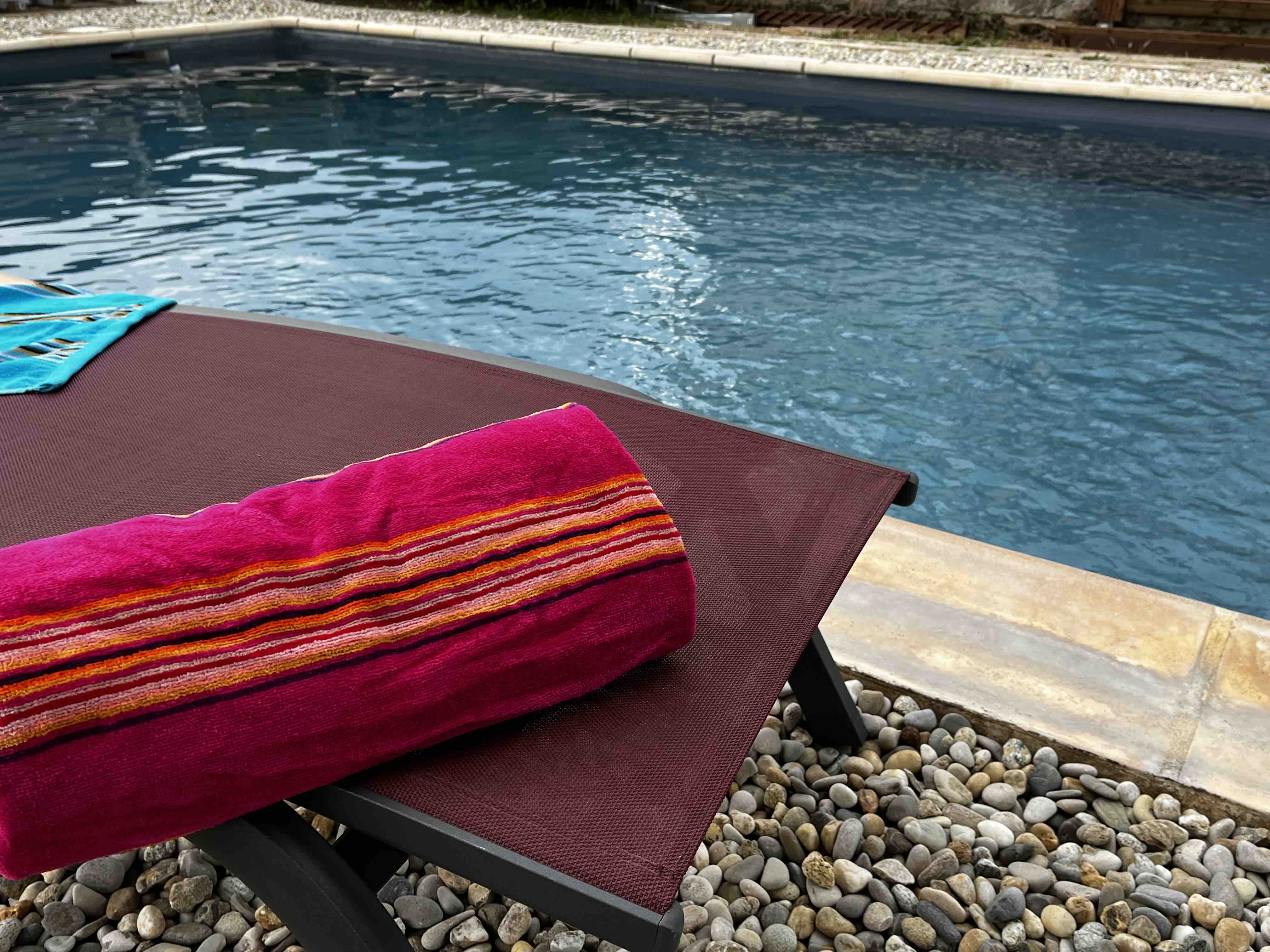 Warm apartment in villa with pool