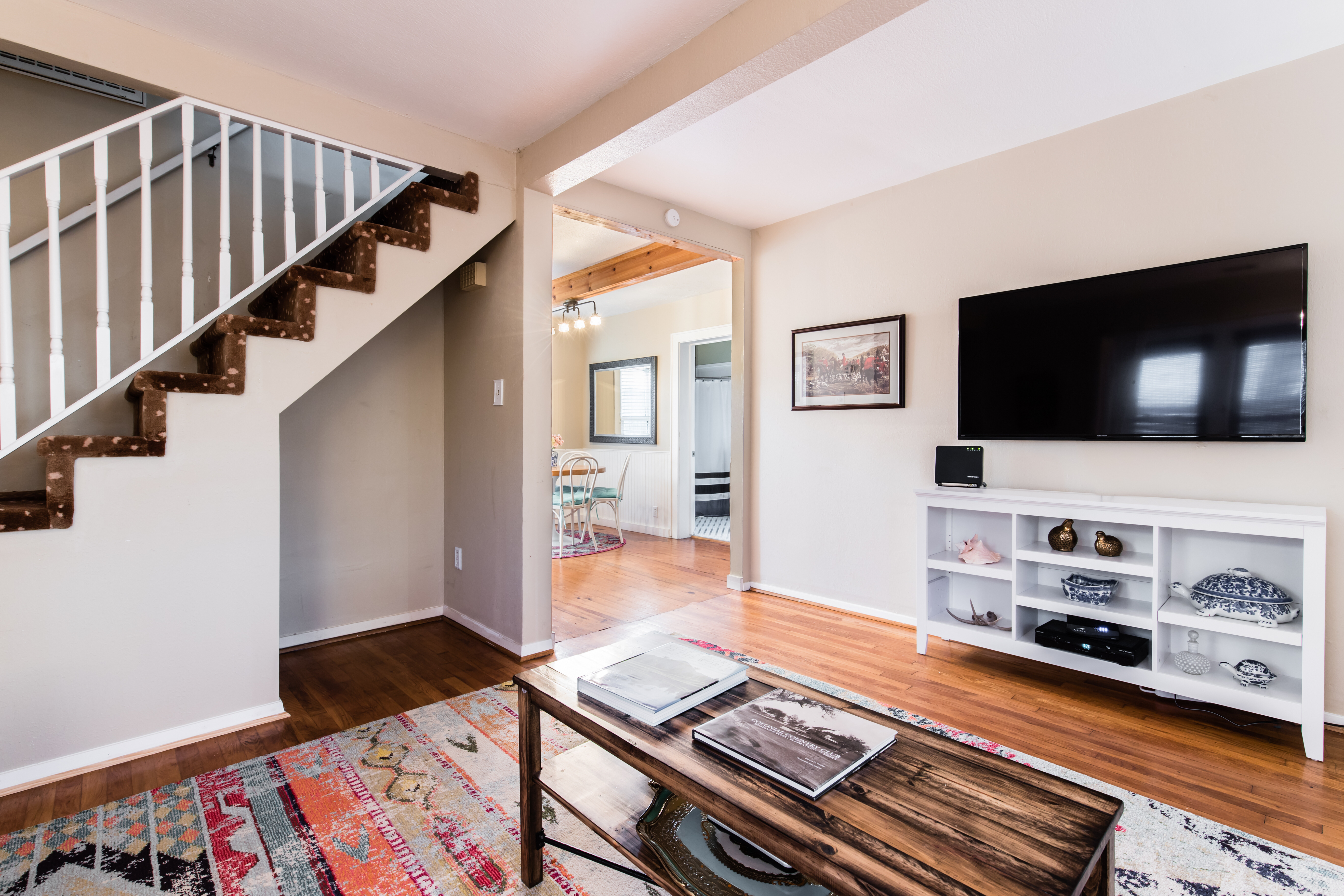 Entire Home -Top 10 centrally located in FW in District 7, Fort Worth