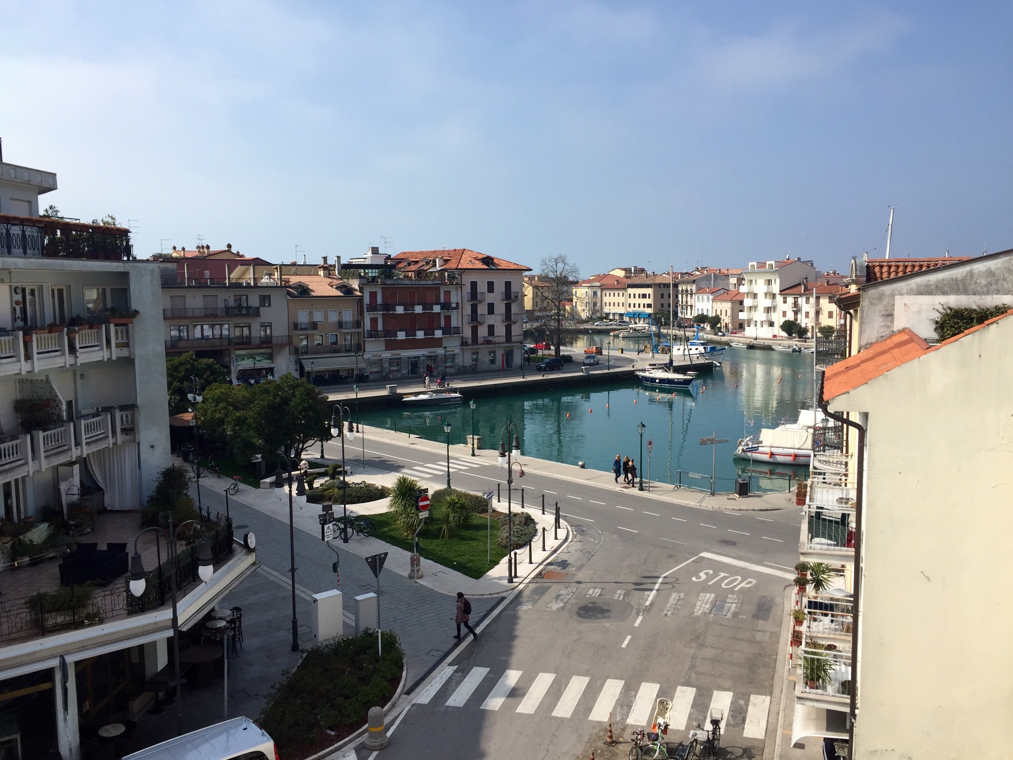 Great view of Grado parking incl.
