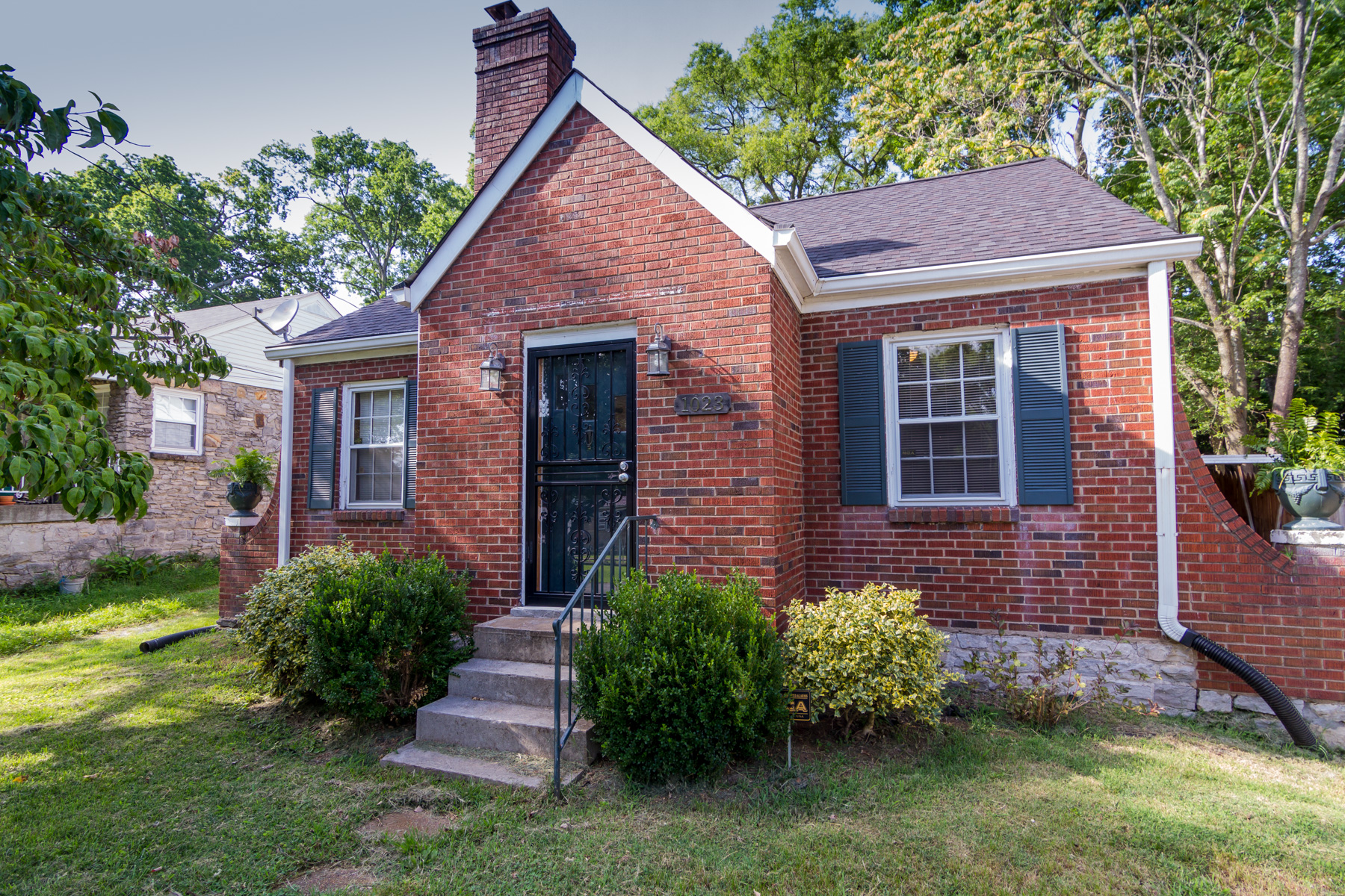 Available 7/4 Wknd!: Eclectic East Nash Cottage in District 5, Nashville