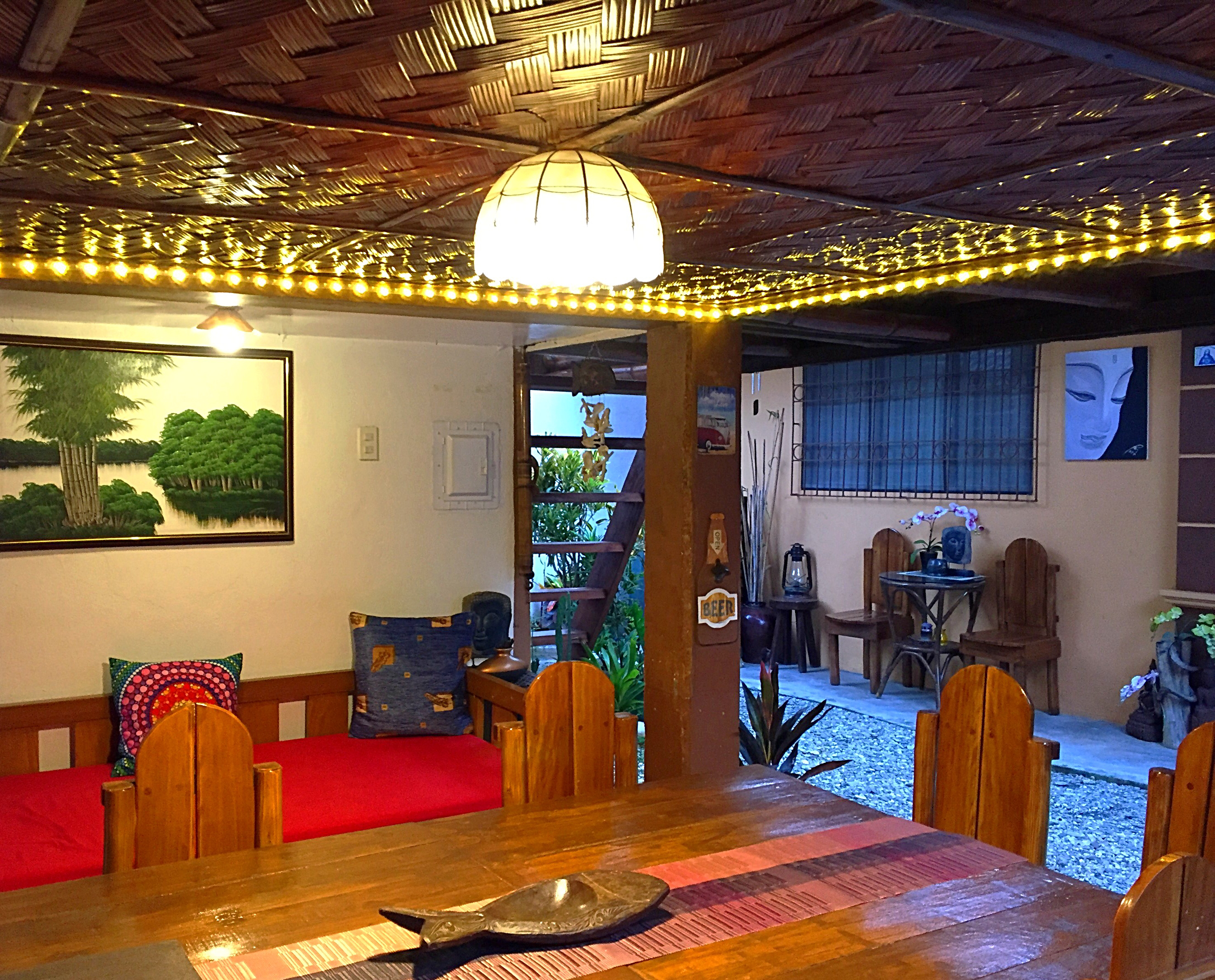 Chi At Puerto Galera White Beach Guest House Houses For Rent In Puerto Galera