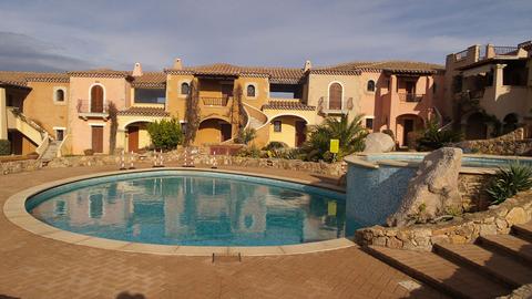 Residence with sea view pool