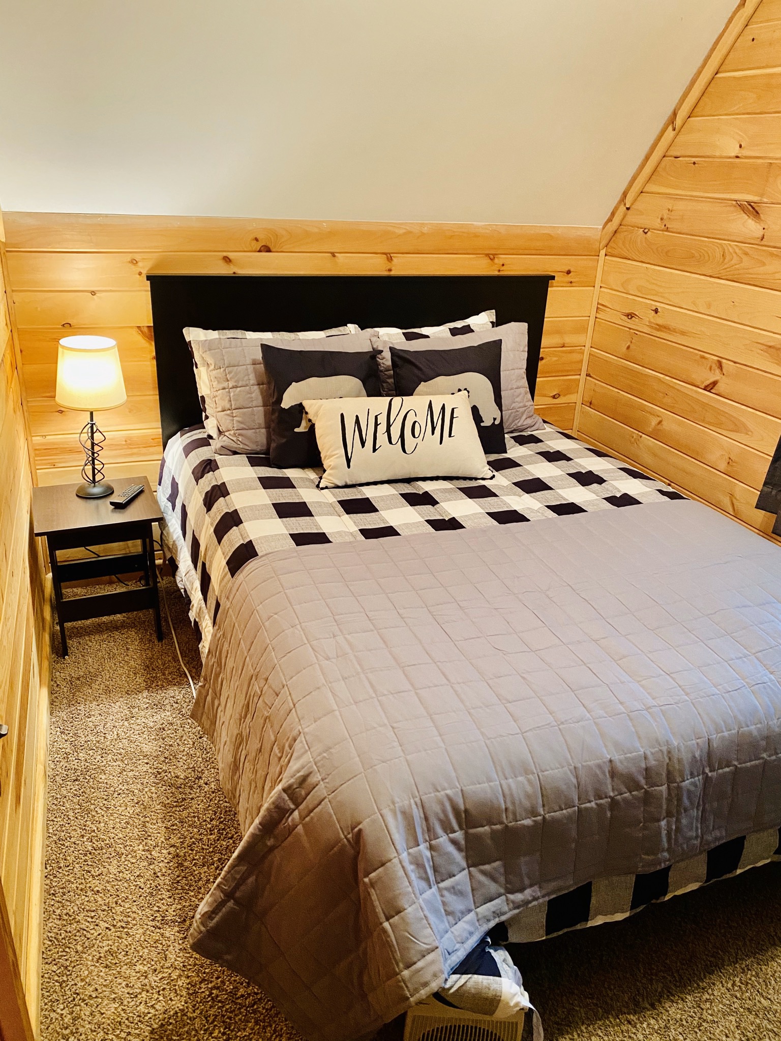 Riverfront Retreat Cabins for Rent in West Jefferson, North Carolina