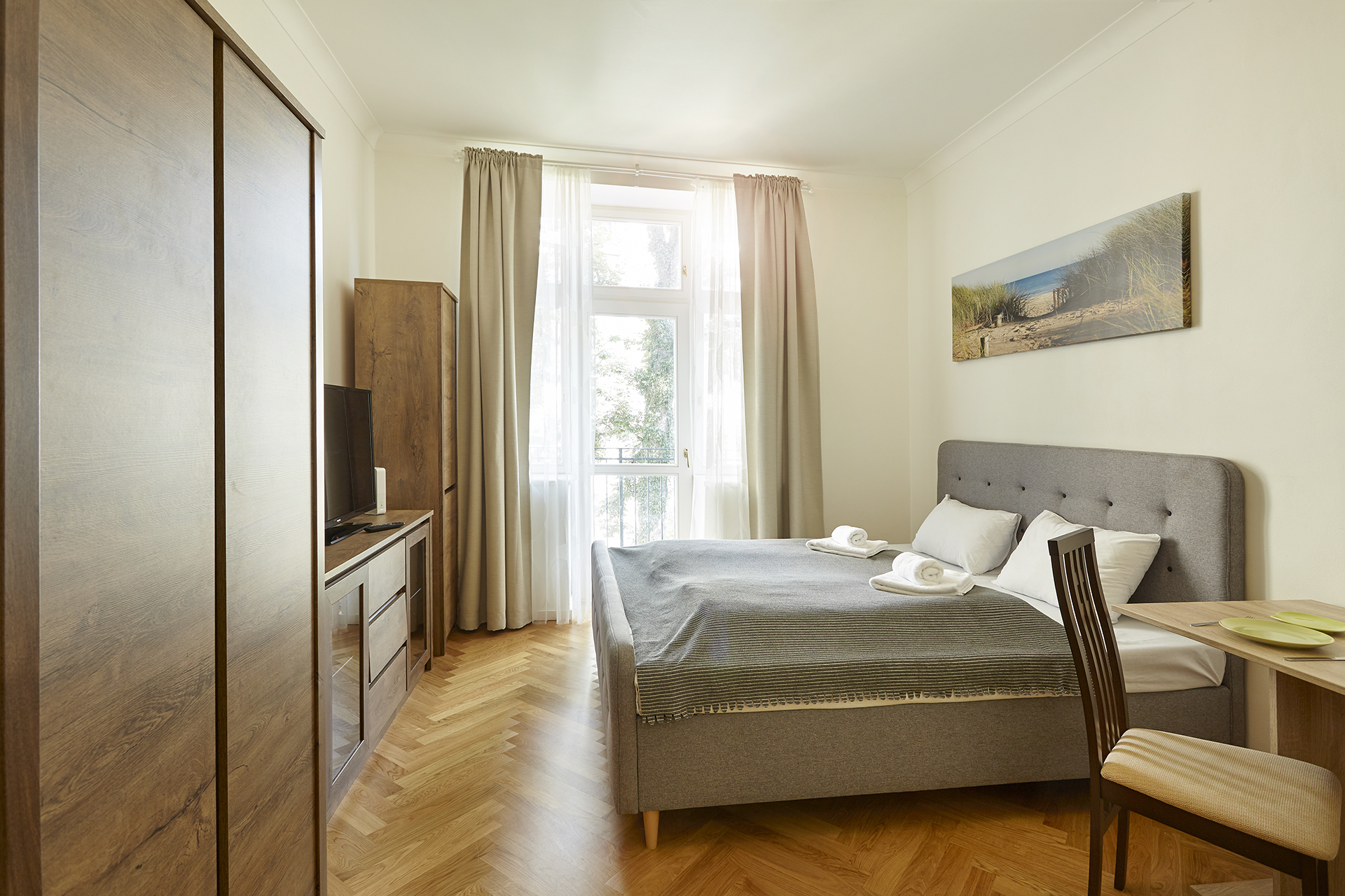 Friendly apartments in Prague + Balcony #302