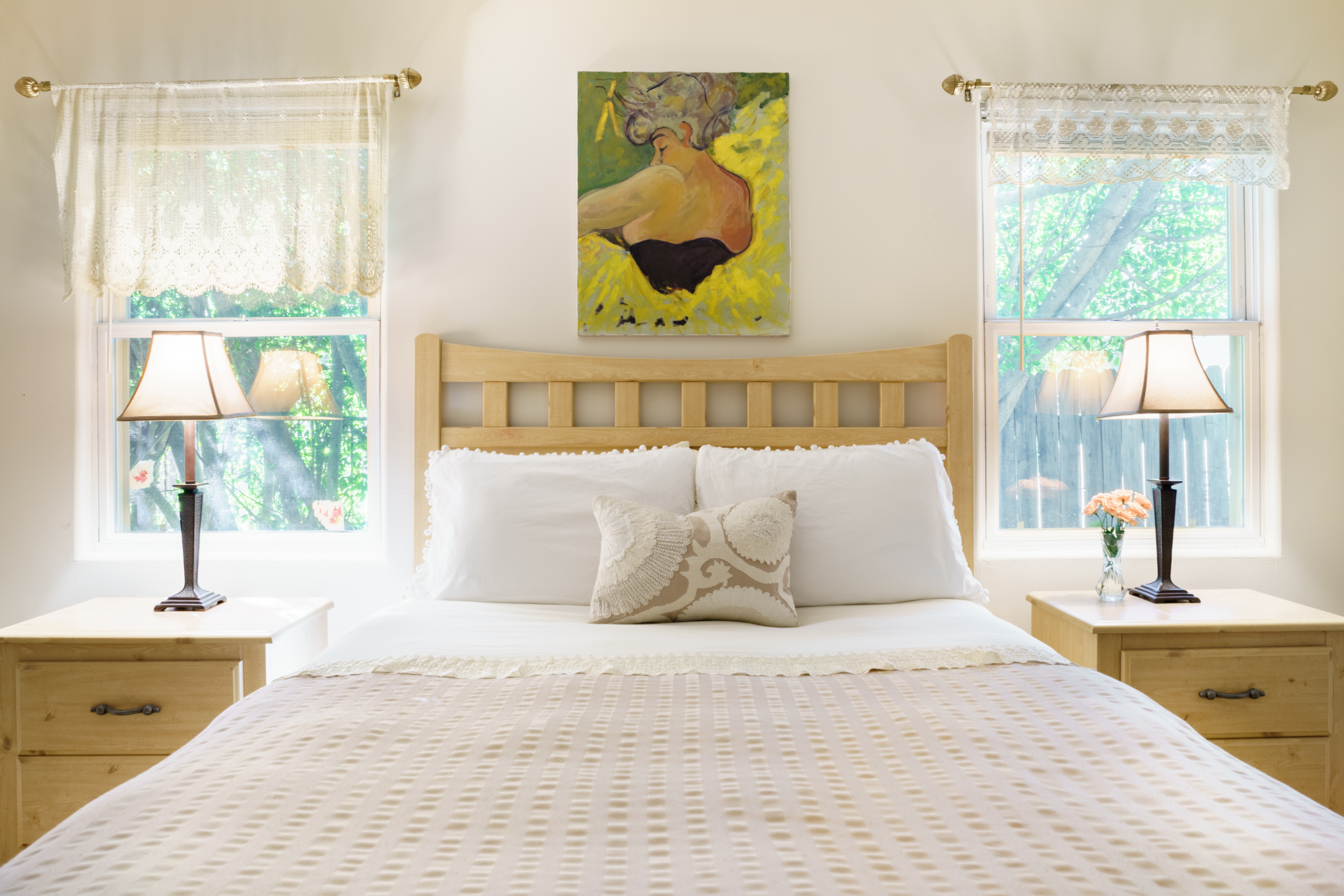 LACY ROOM by Bungalow Heaven & Parking
