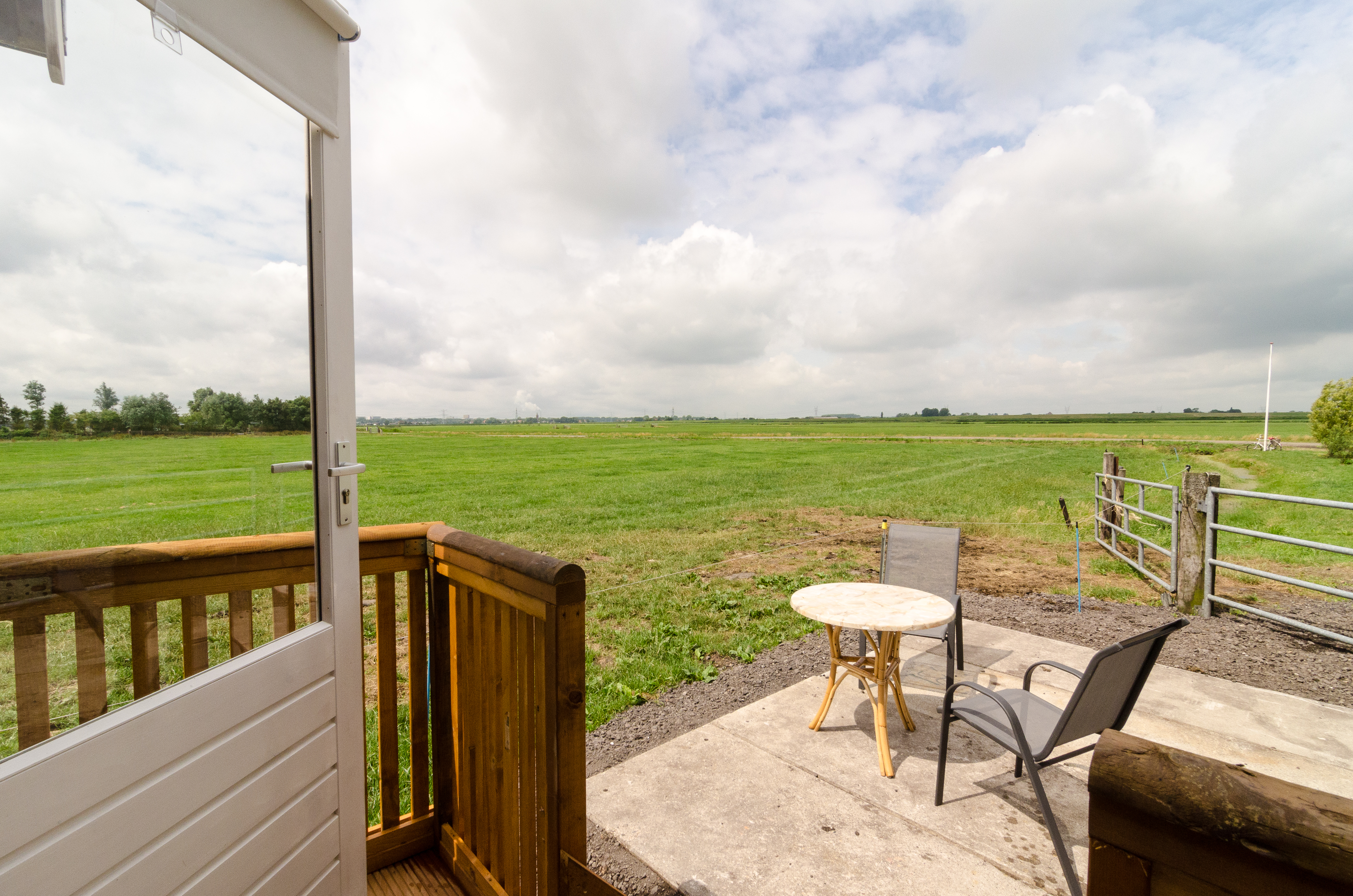 Your  waggon at the cows paradise — Amsterdam stay