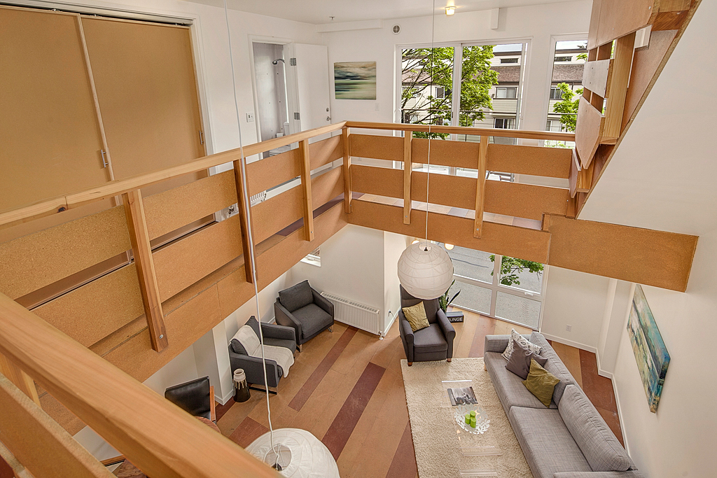 Huge 5 floor, artist loft near downtown Seattle.