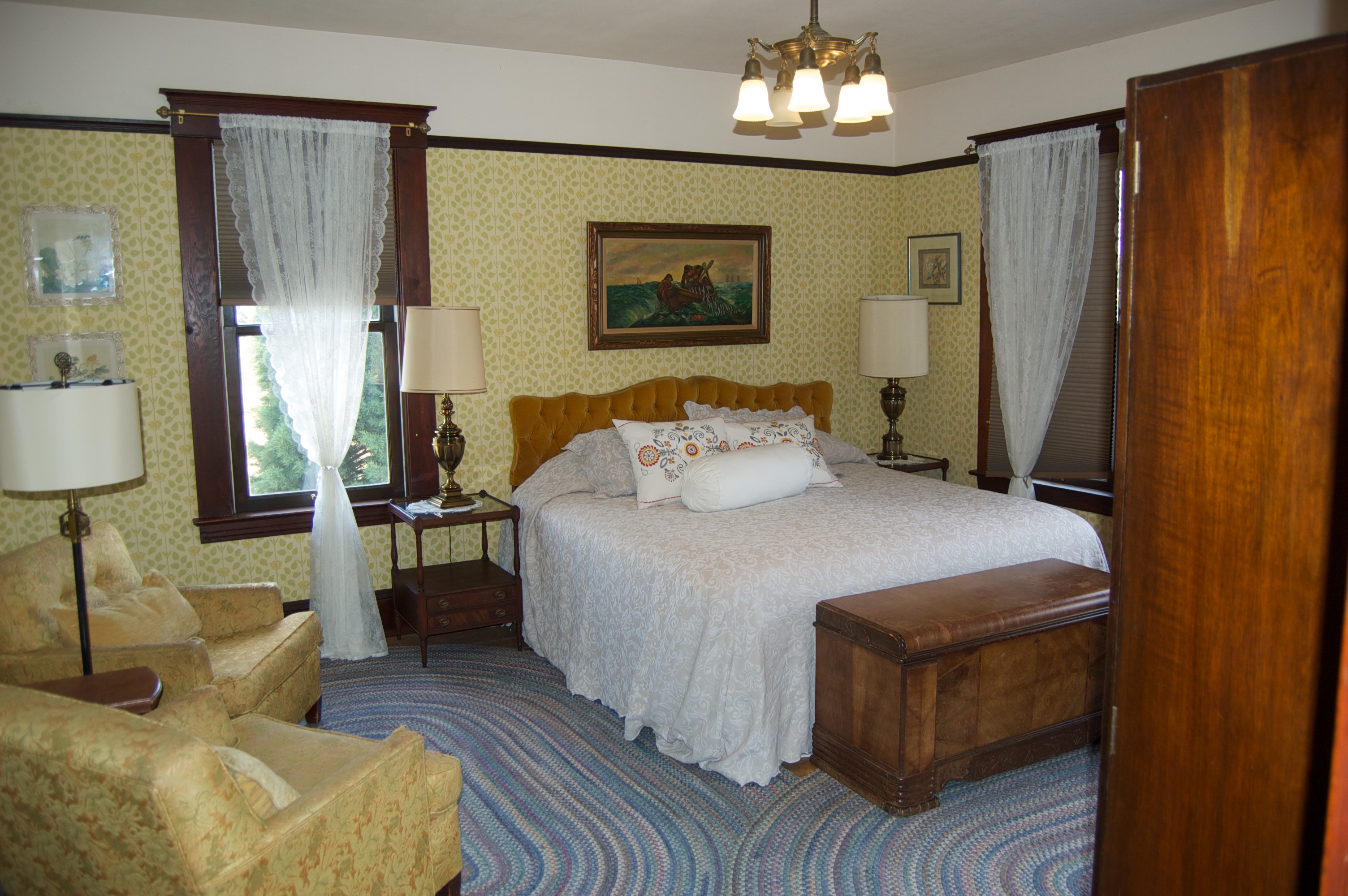 Historic Lady Florence Full House Houses for Rent in Stanwood, Washington, United States