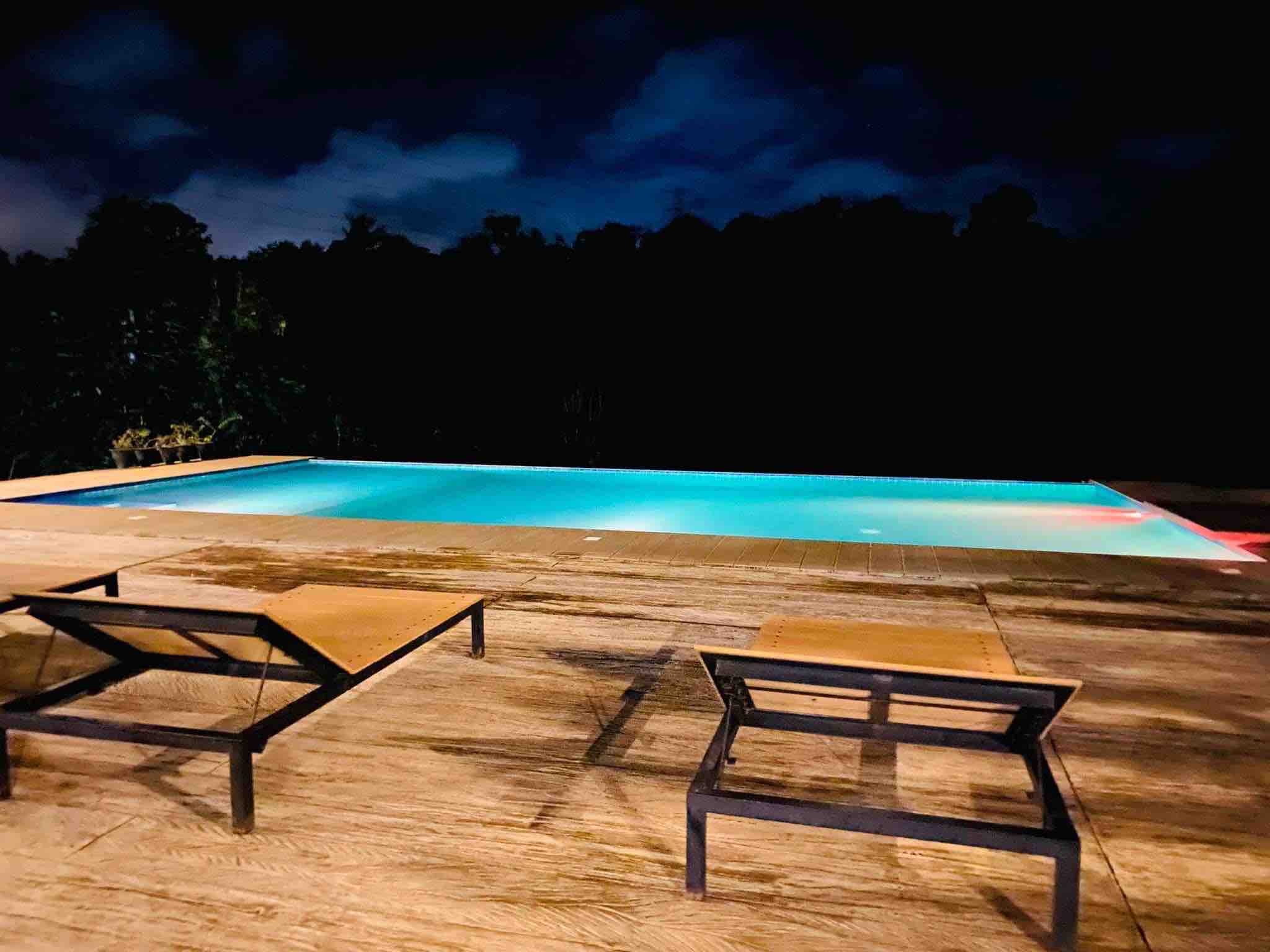 Private Tagaytay House Infinity pool Max 20pax Villas for Rent in