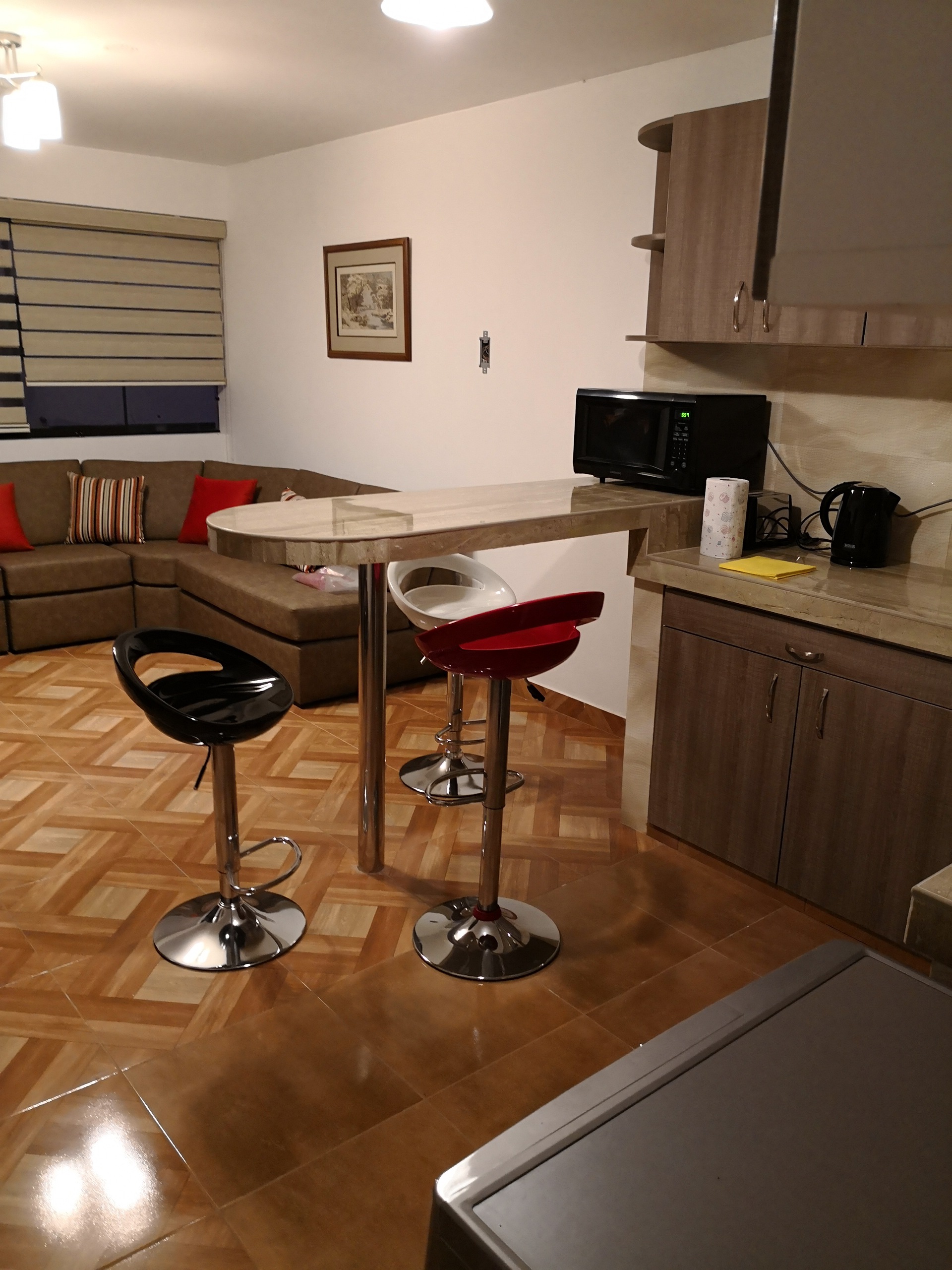 2nd floor apartment in downtown San Borja