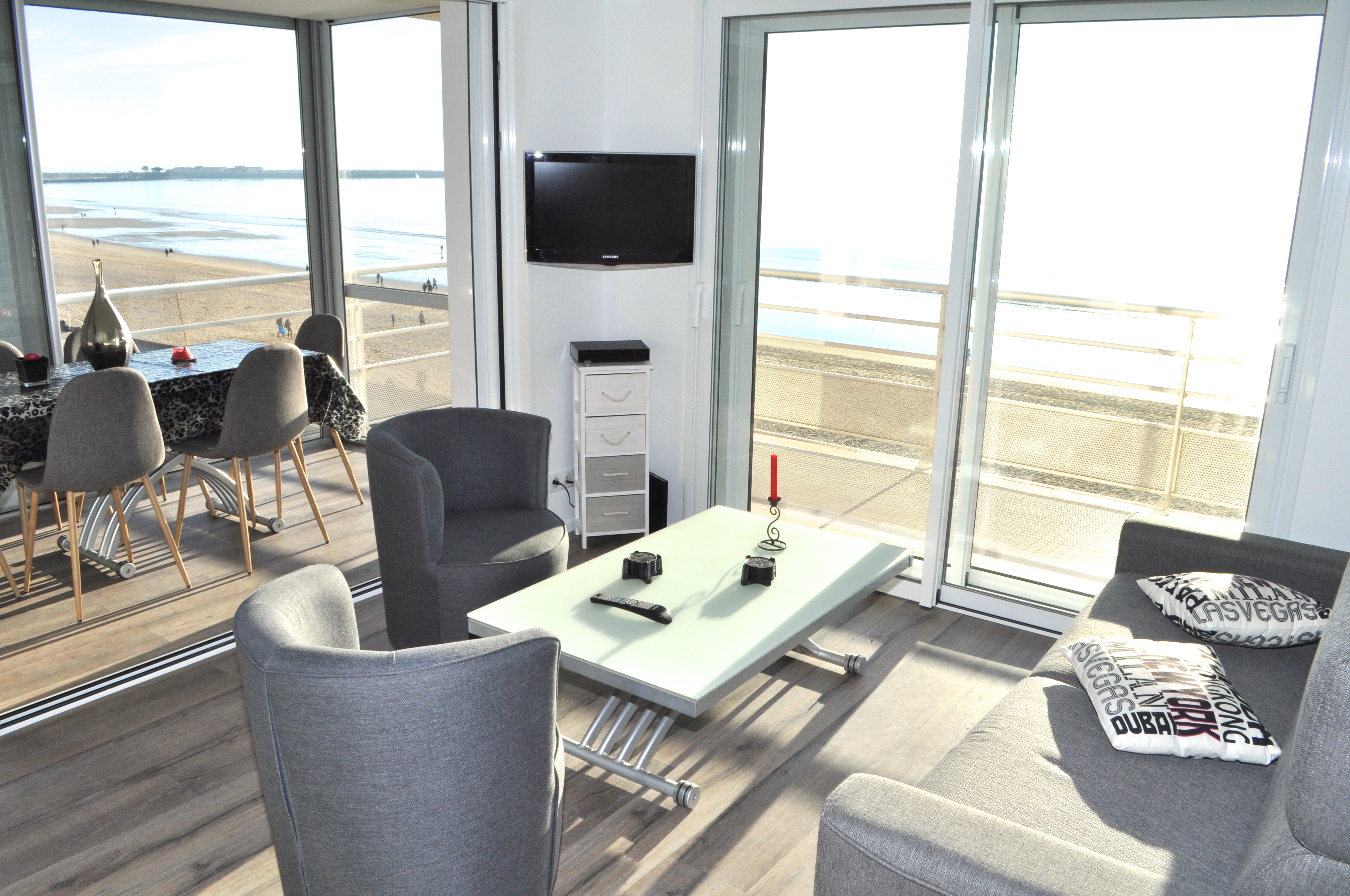 Holiday Baie de la Baule facing the sea
