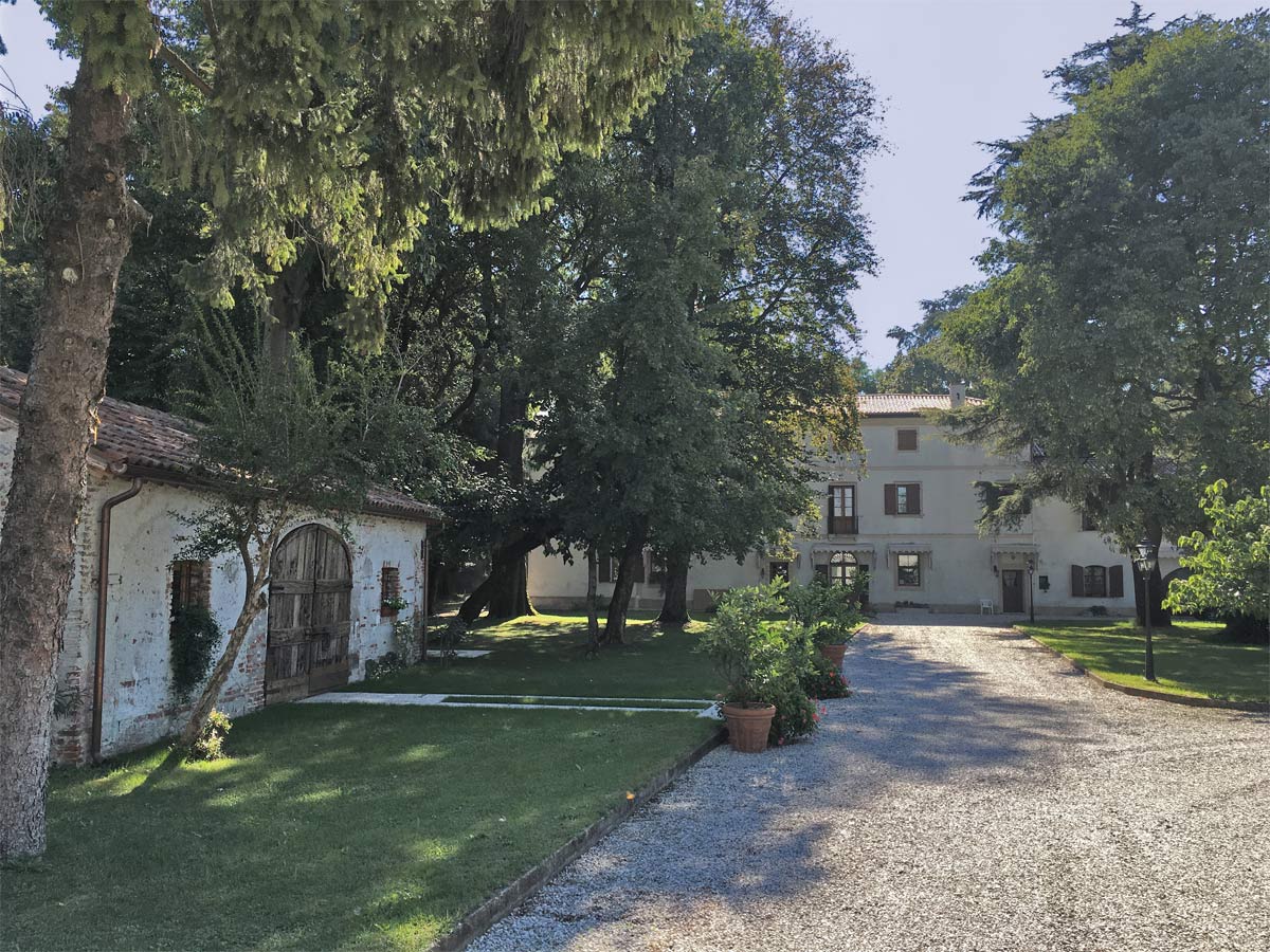 Mike & Mo's chalet in Villa Prosdocimi Airbnb