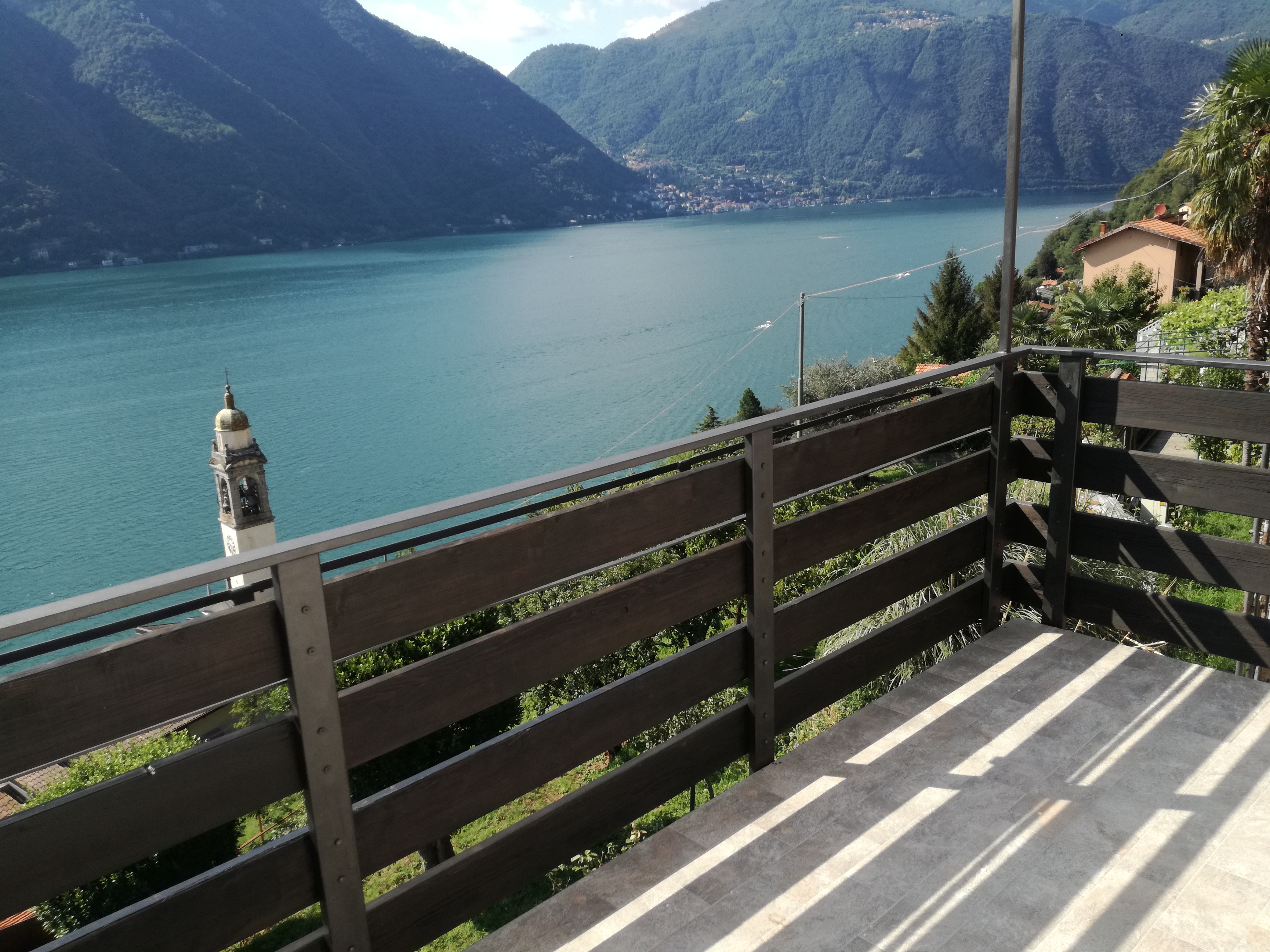 Oleandra rosa stunning view