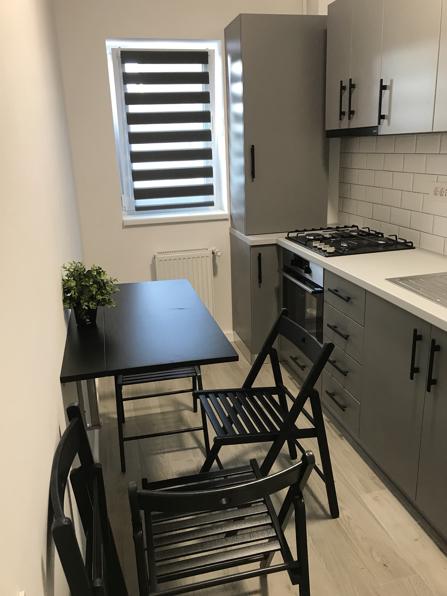 Cozy, central,new apartment- Free parking