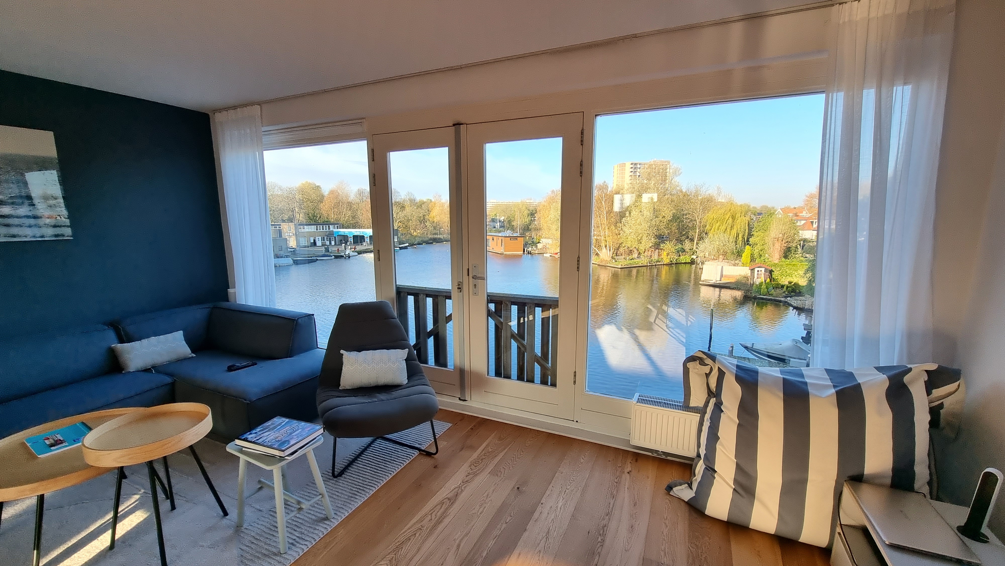 2 bedroom on the water, w/ rooftop terrace — Amsterdam stay