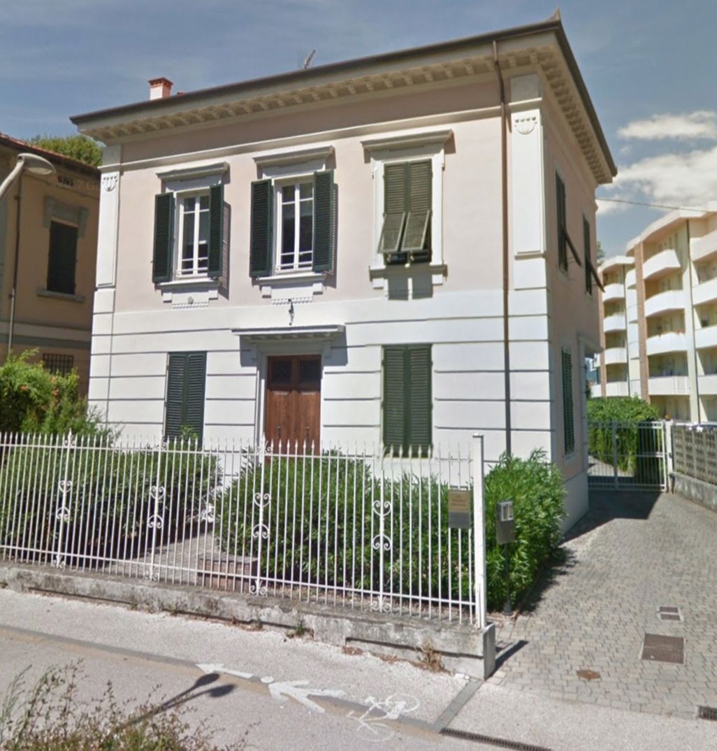 Two-room apartment 