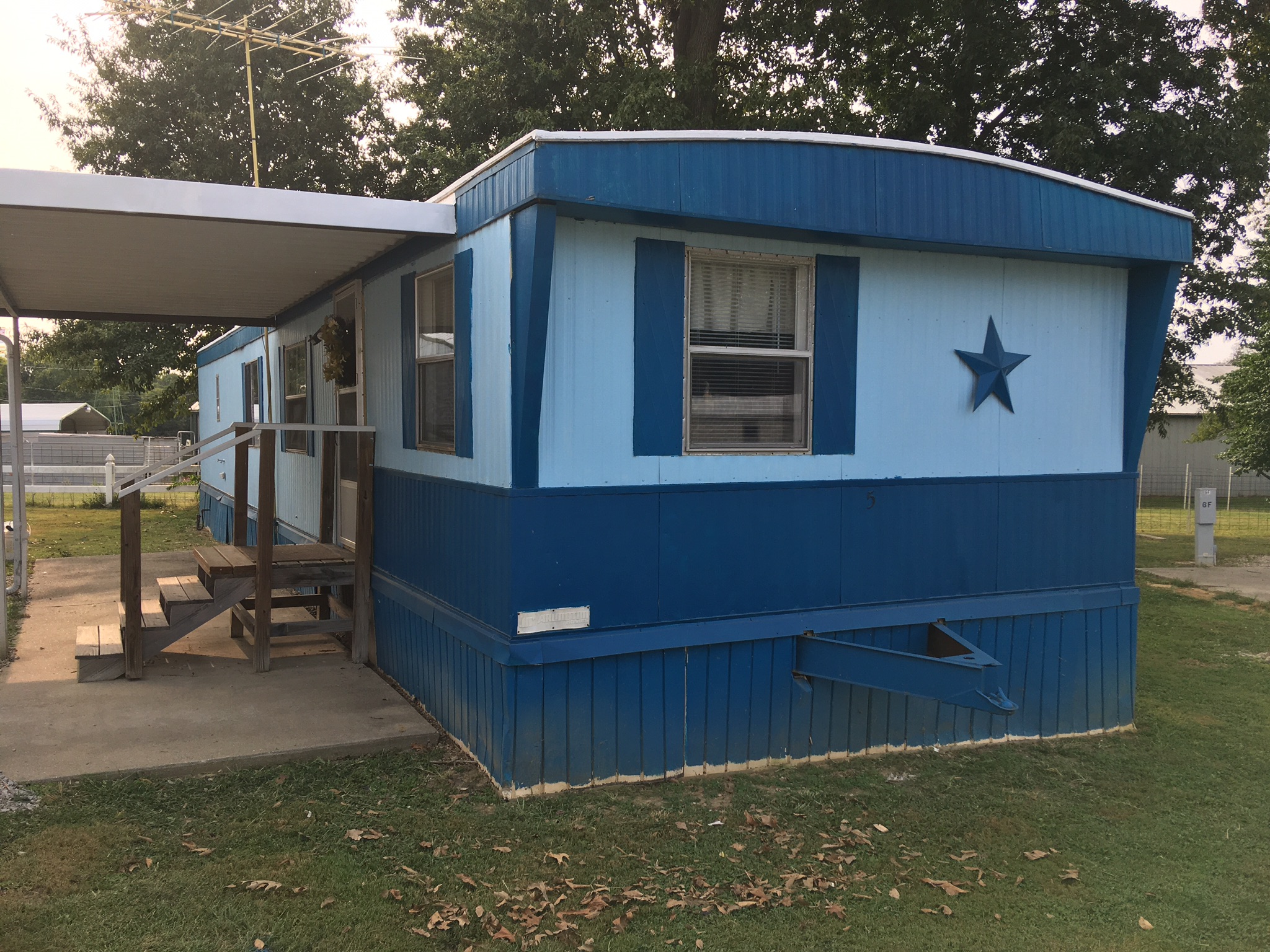 Hopper Hideaway Houses for Rent in Petersburg, Indiana, United States