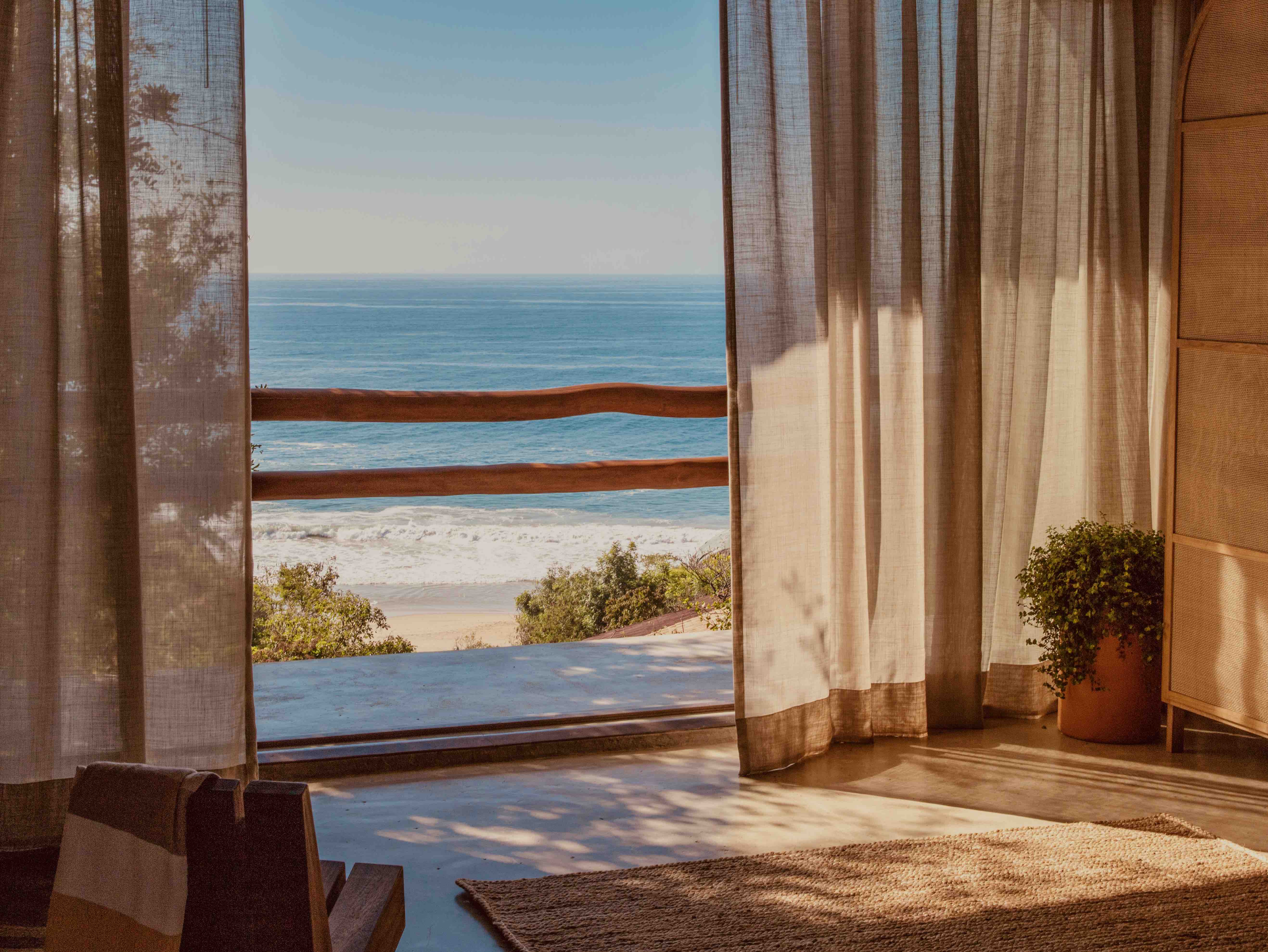 Designer Suite in Luxury Oceanfront Villa - 
