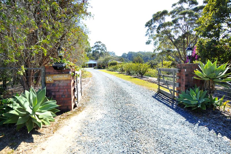 The Emerald Cottage retreat - close to beaches in Coffs Harbour, Mid North Coast