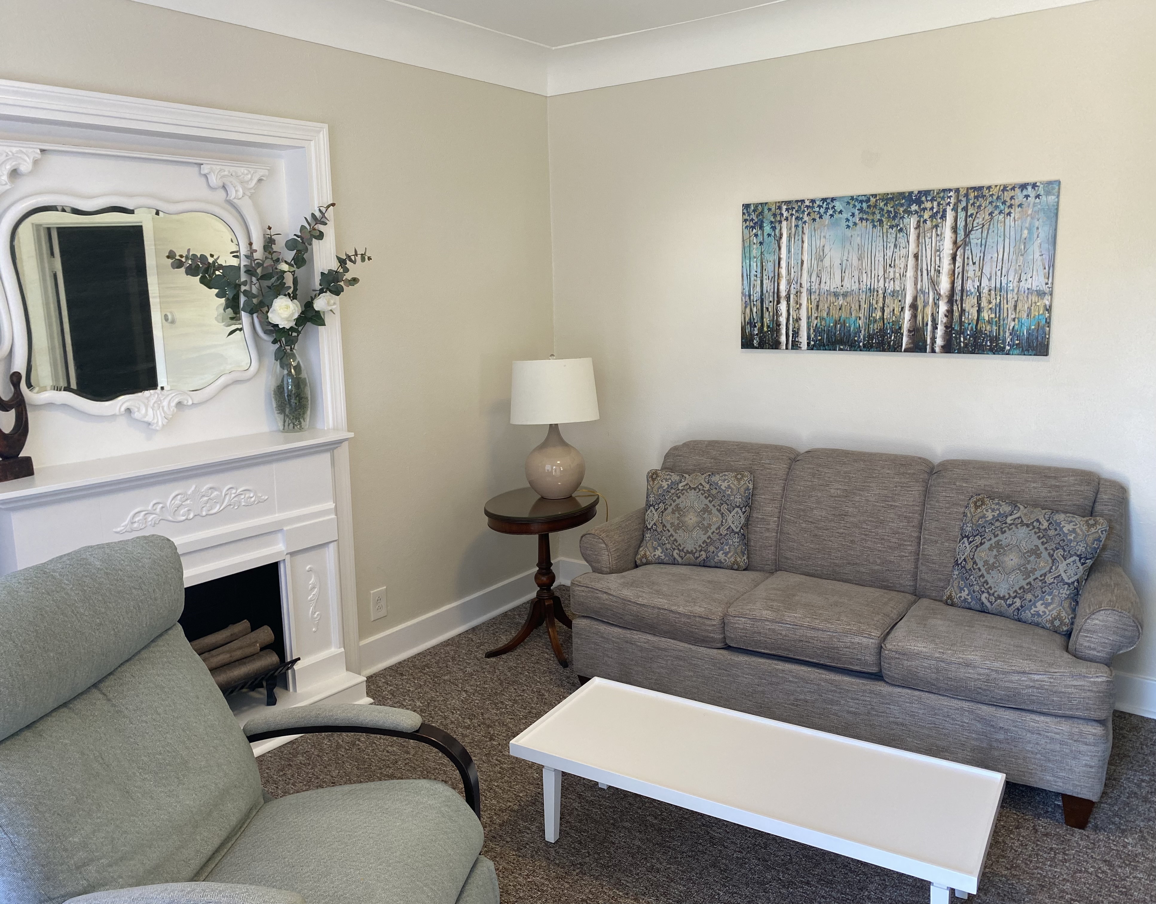 Comfy One Bedroom Apartment Downtown Bay City