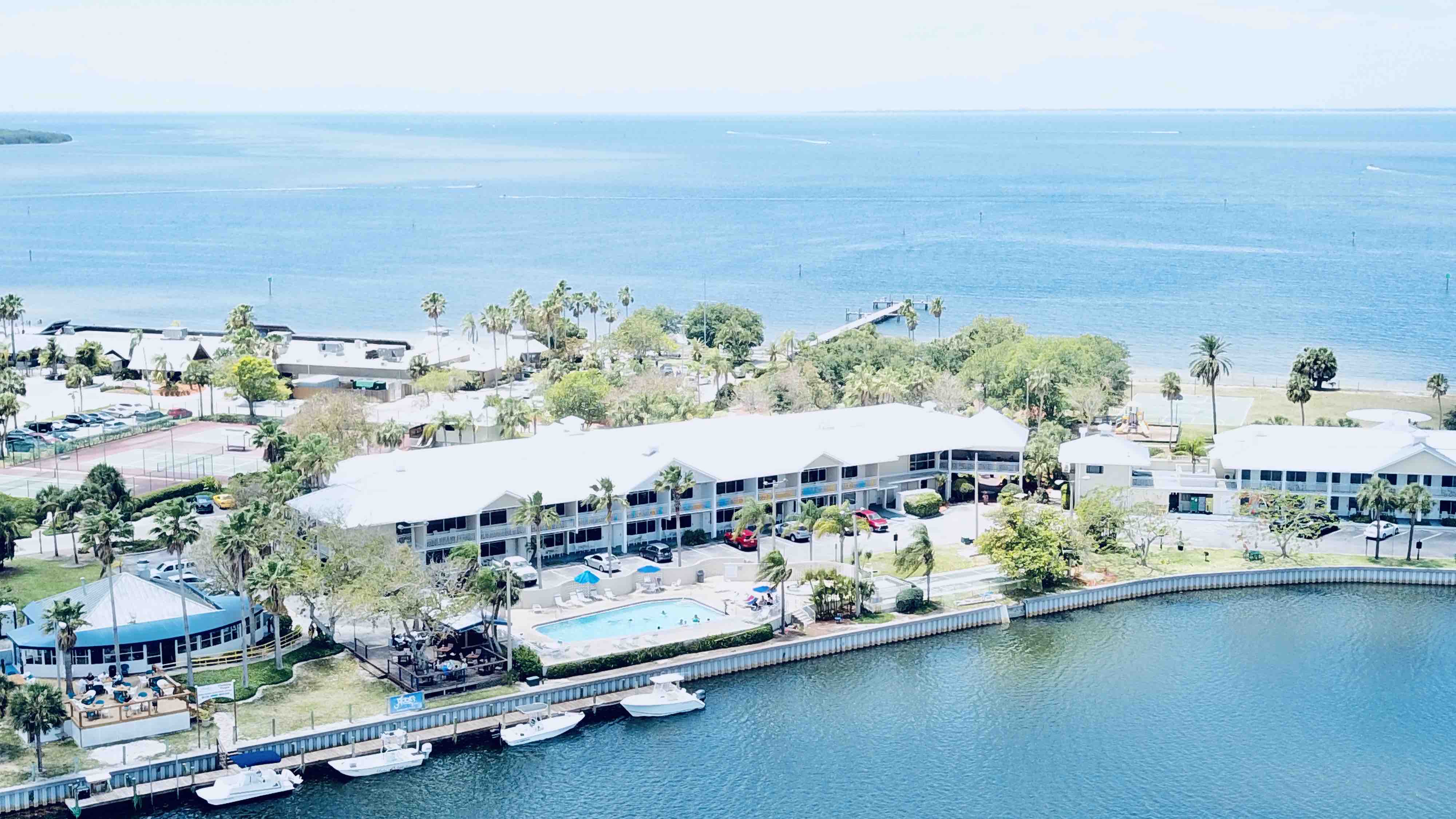 CONDOMINIO BEACH RESORT EN LITTLE HARBOR (1er piso)511 Airbnb