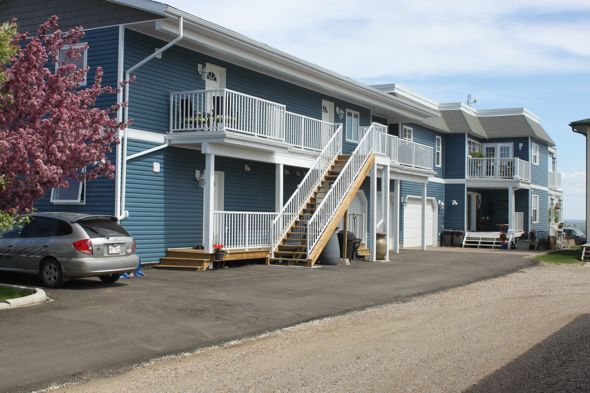 Edgewater Cottage & Suites 1bdrm Apartments for Rent in Cold Lake