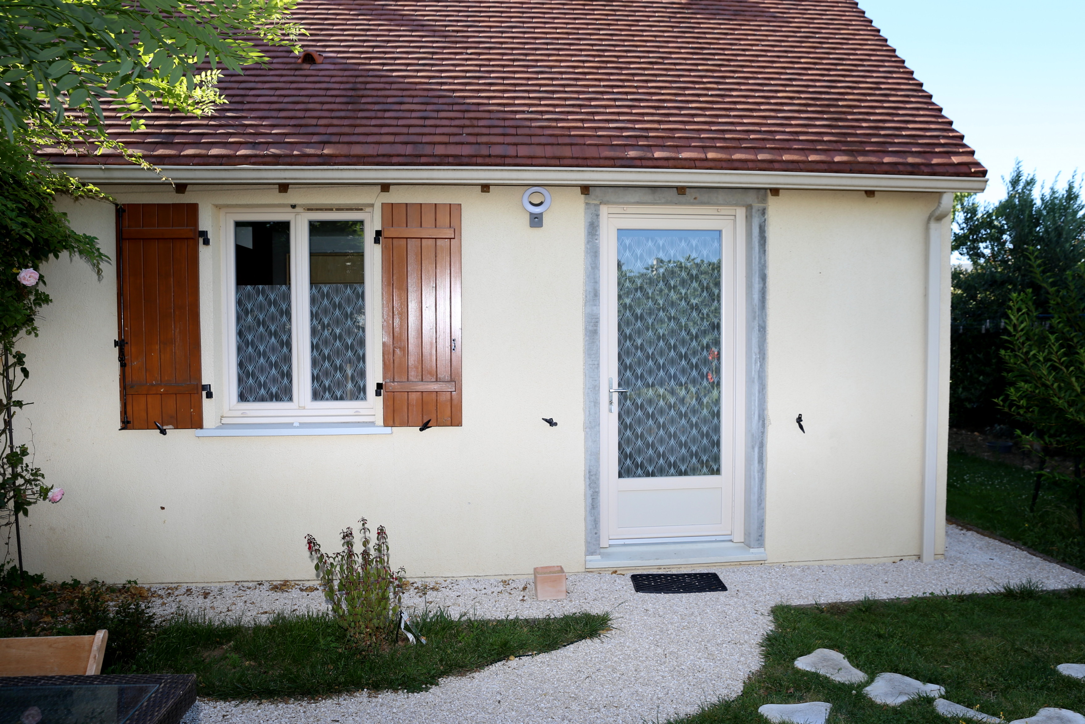 Studio aménagé proche Tours et son jardin privé Maisons à louer à