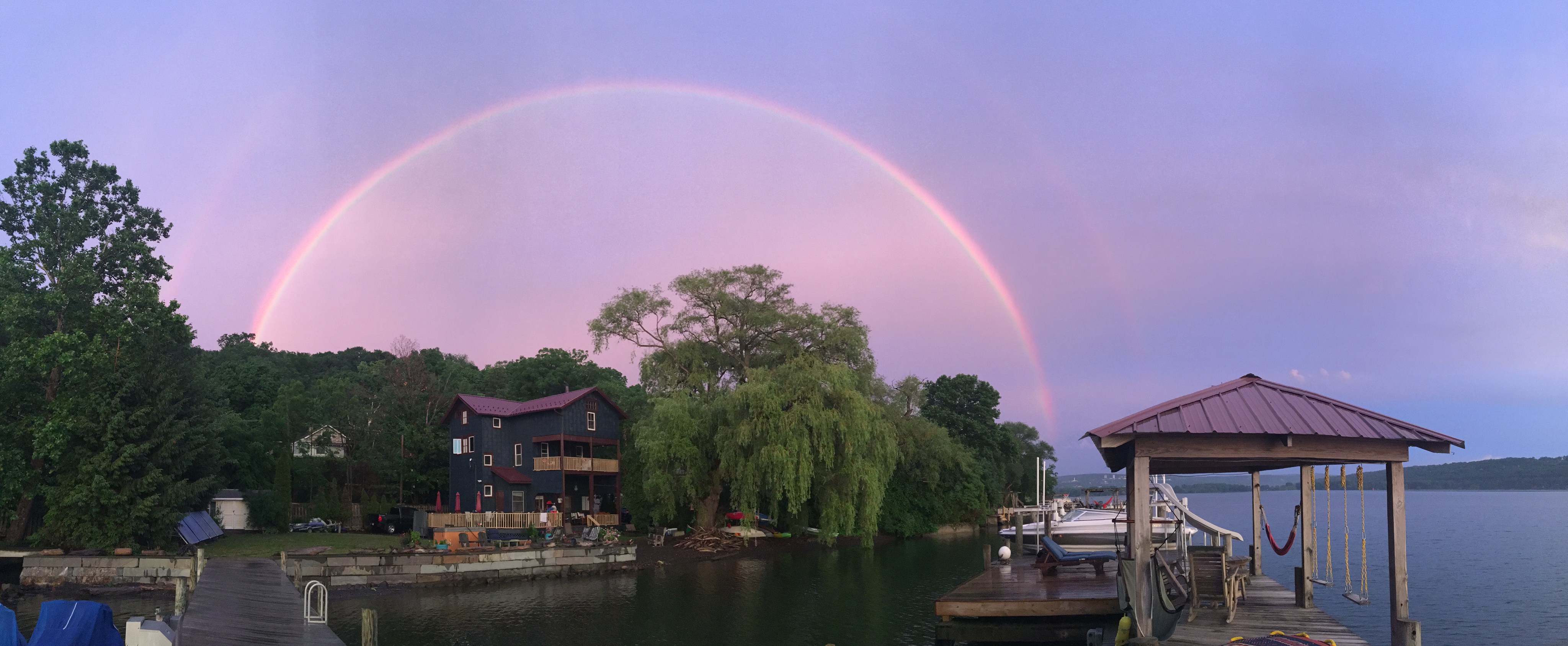 Awesome House on Cayuga Lake! (age 35+ excl. kids)