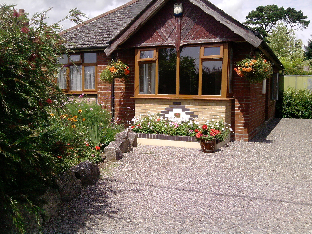 Entire one bedroom home. Bungalows for Rent in Eastleigh, Hampshire