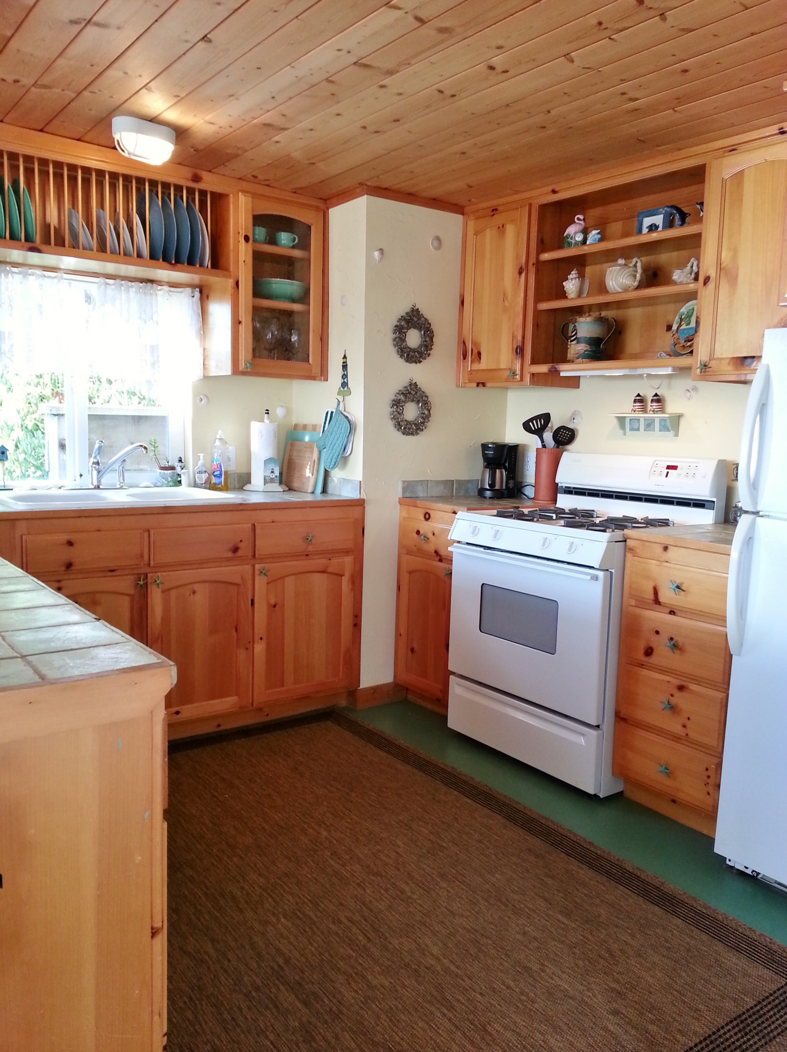 Sunset Cottage Houses for Rent in Watsonville, California, United States