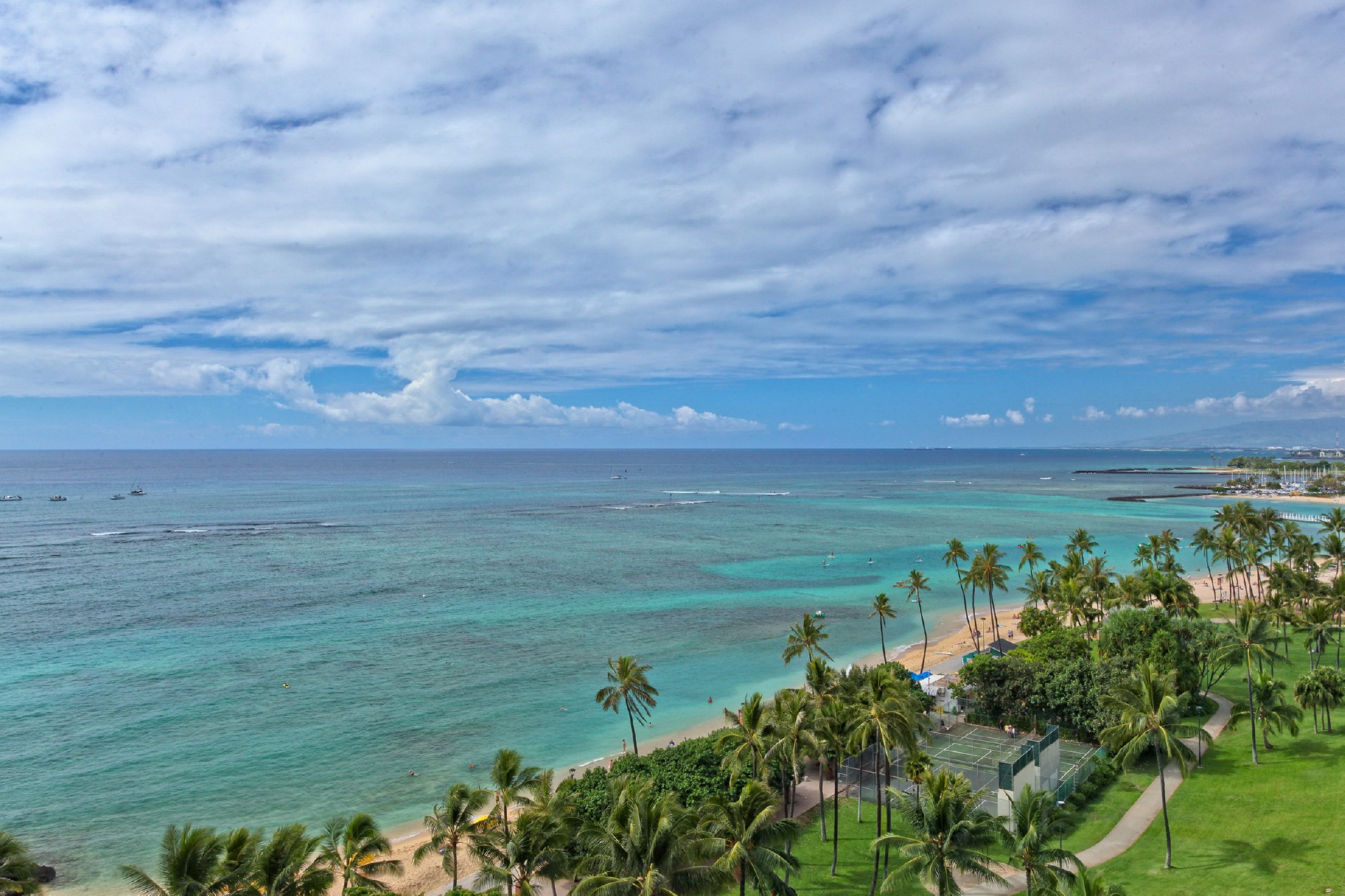 BEACHFRONT, Ocean Views! Waikiki Shore 1212 Condominiums for Rent in