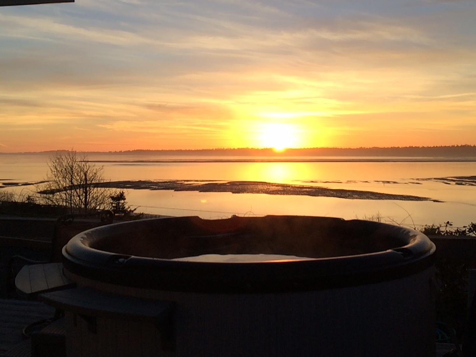 Bourbon Place Hot Tub & Pool Table Netarts Houses for Rent in