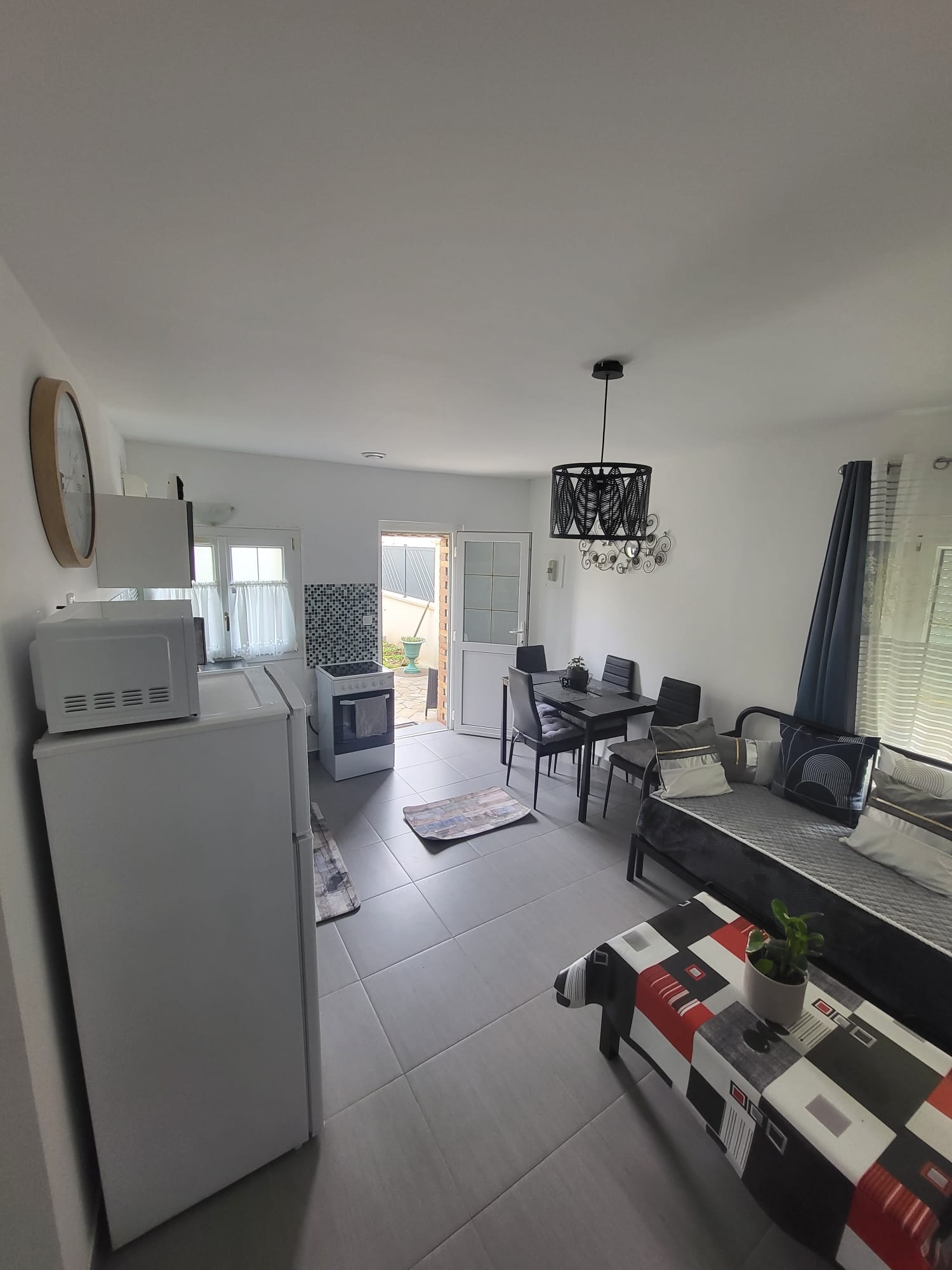 Apartment, near CDG and Exhibition Center